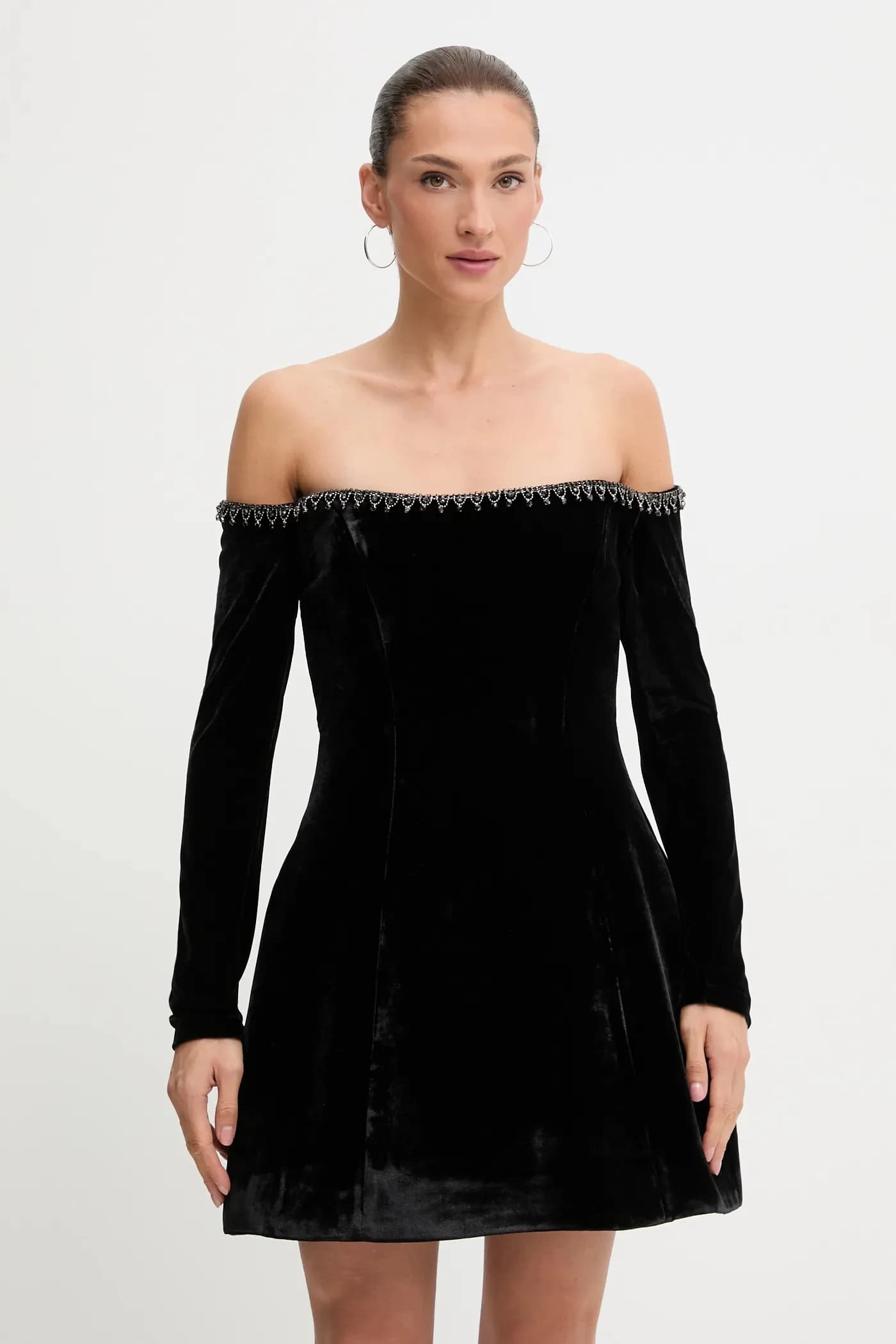 Велюровое платье