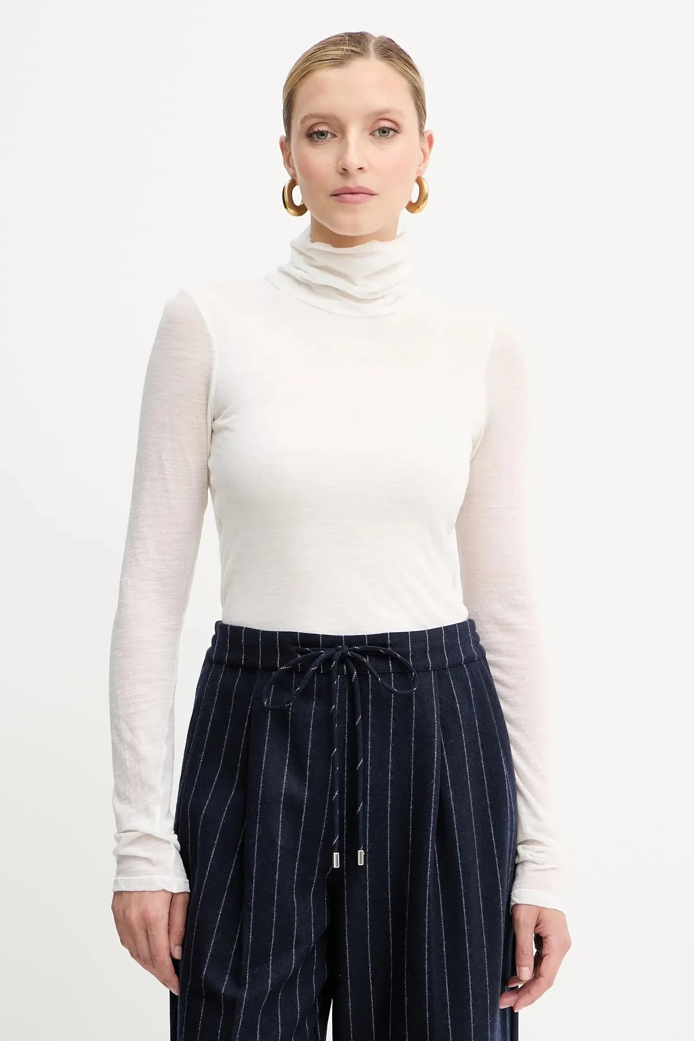 Шерстяной с длинным рукавом