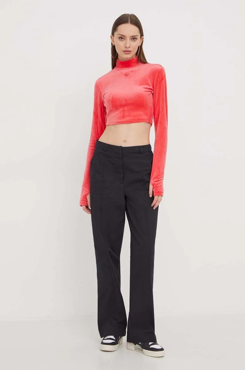 Велюровый лонгслив - фото 2