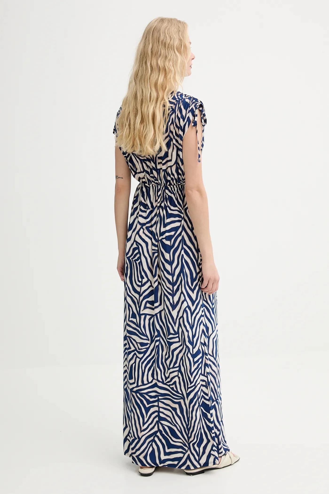 Одеваться - фото 3