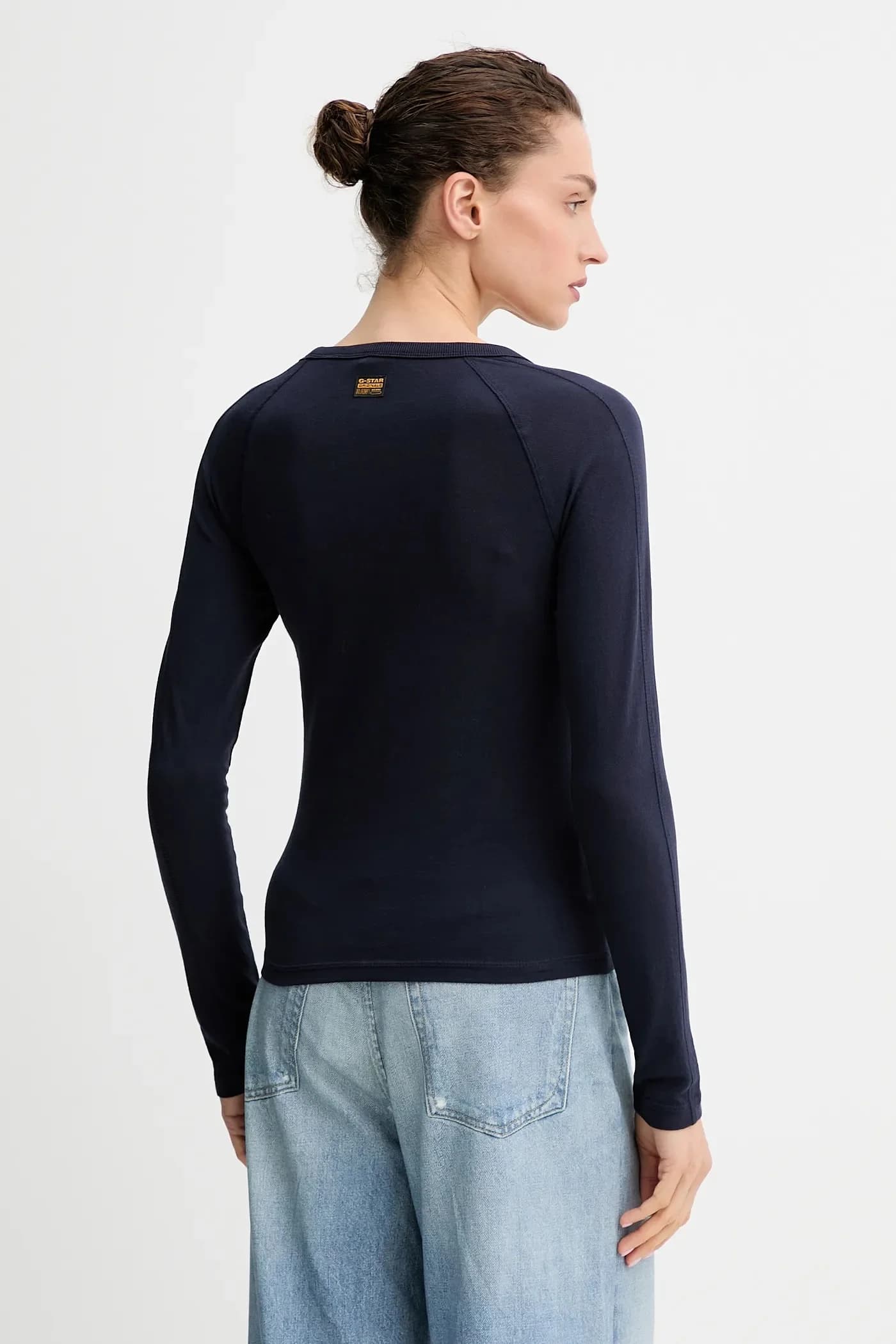 Узкая хлопковая рубашка с длинными рукавами и нашивкой-вышивкой - фото 3