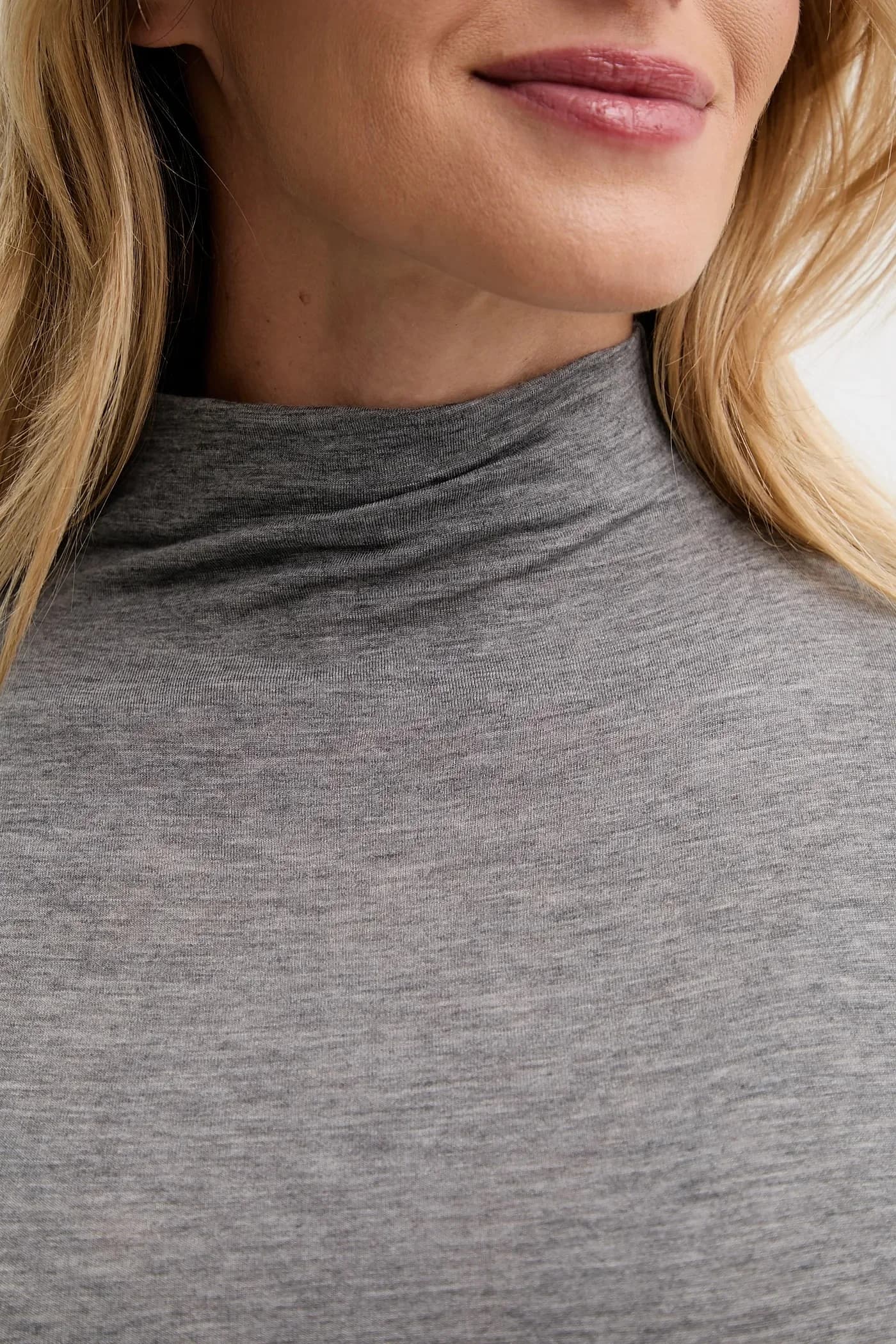 Лонгслив с шерстью - фото 5