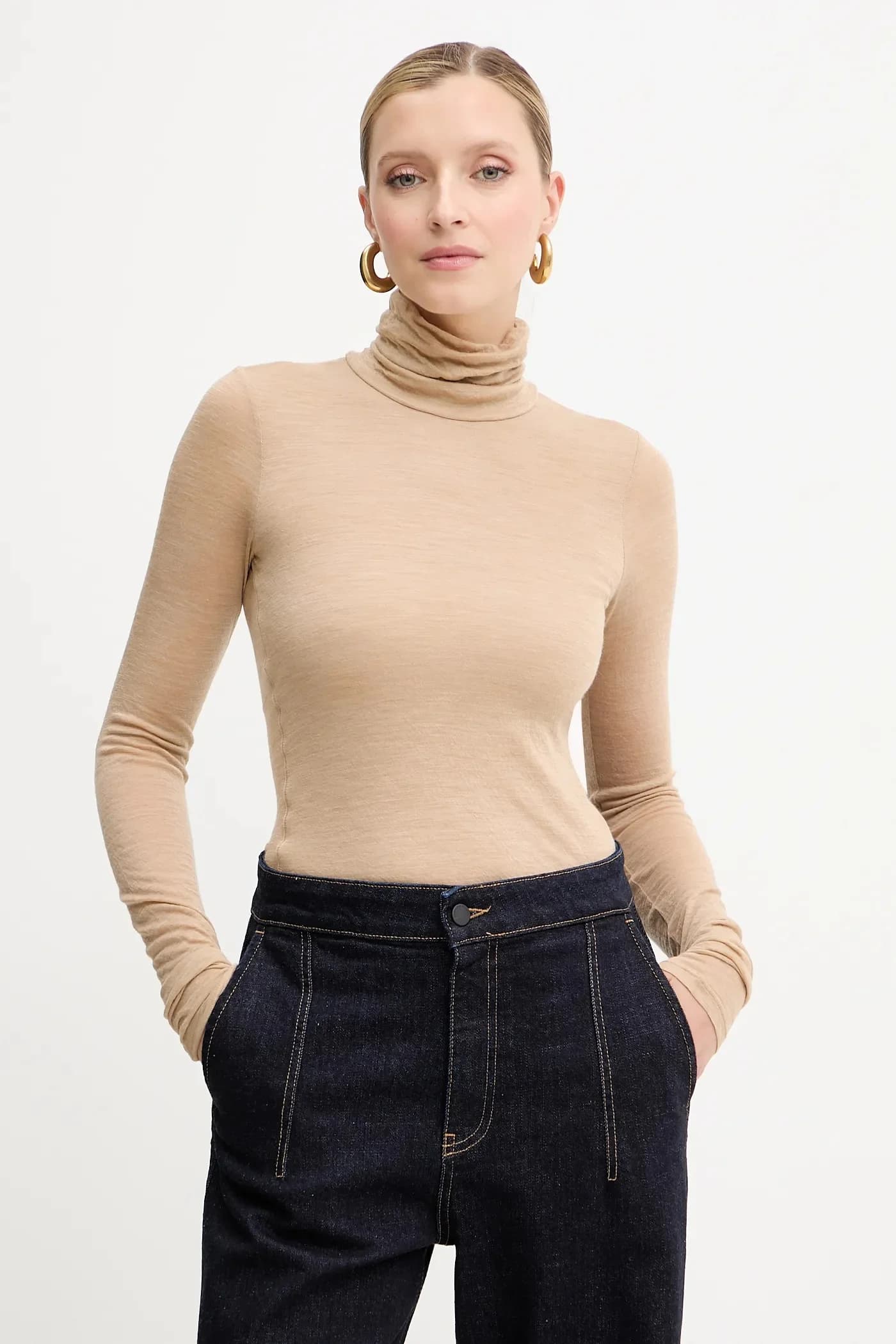 Шерстяной с длинным рукавом