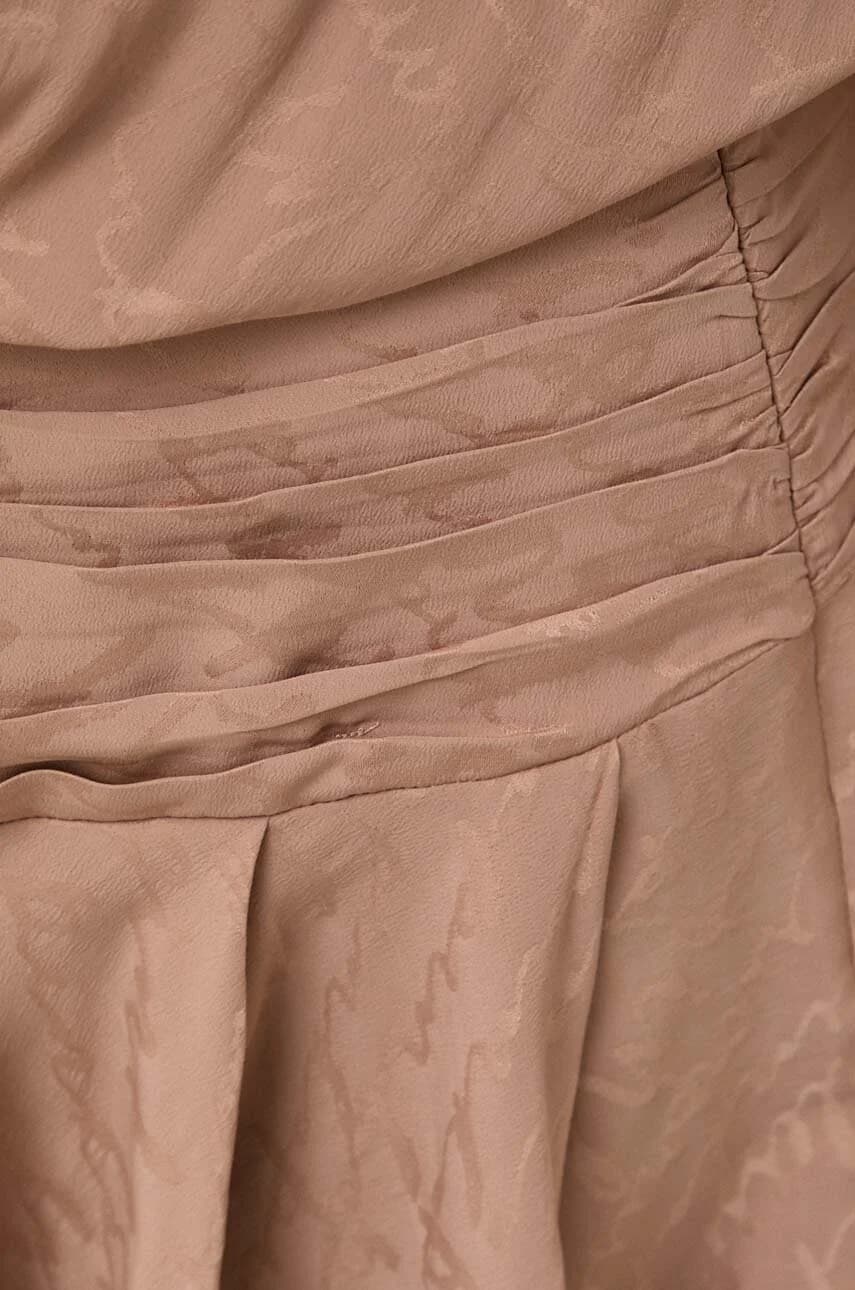 Платье с оттенком шелка - фото 6