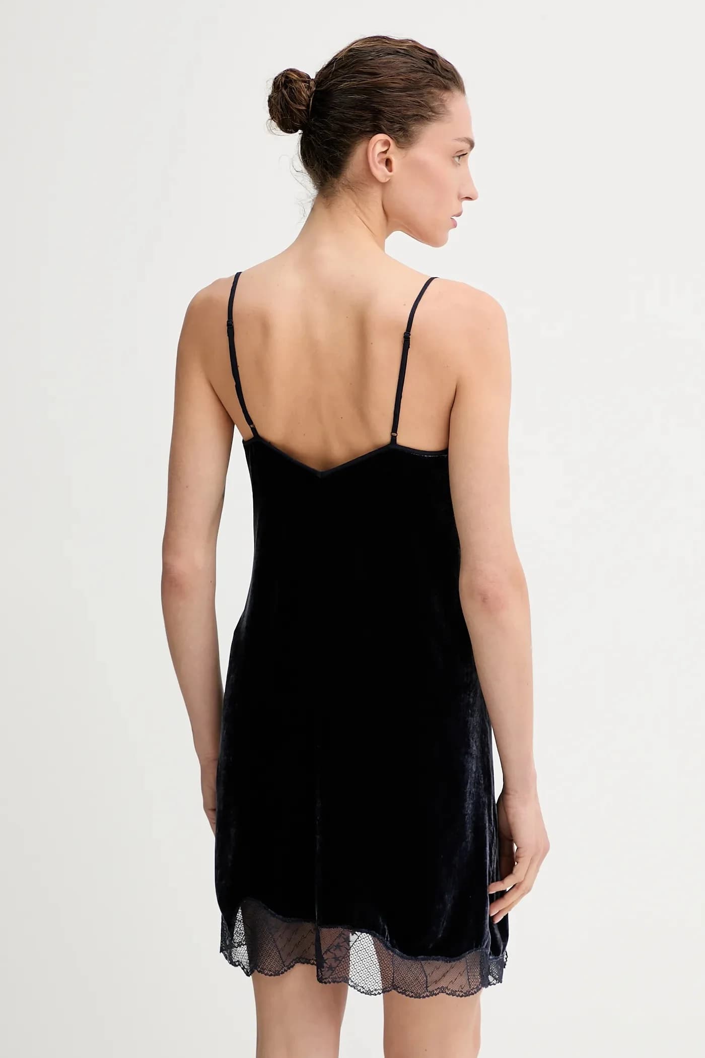 Платье с оттенком шелка - фото 3