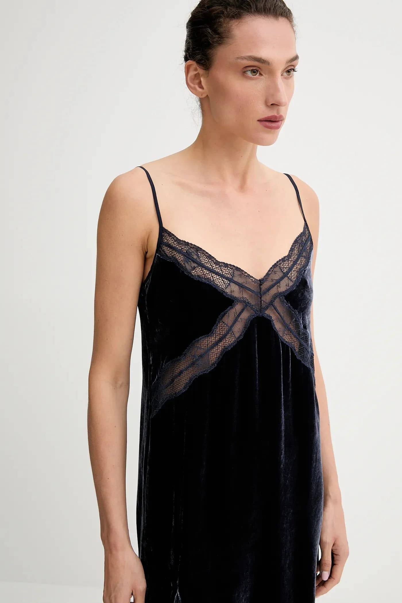 Платье с оттенком шелка - фото 4