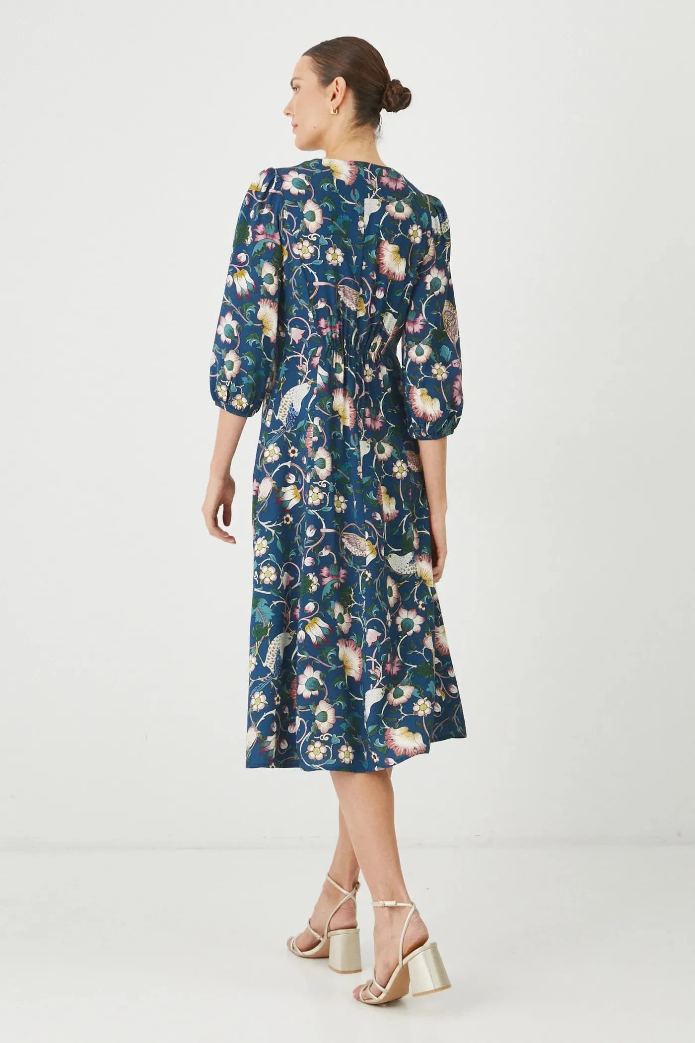 Одеваться - фото 3