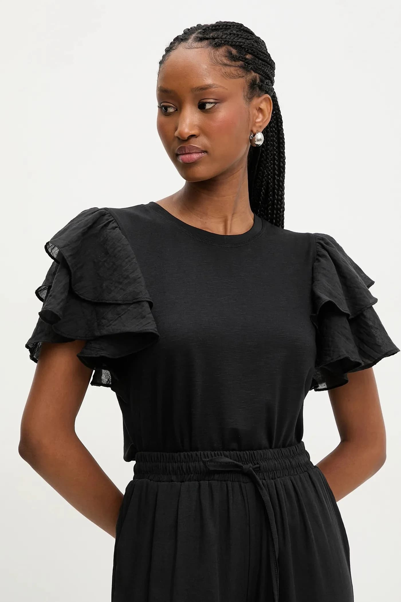 Льняная футболка