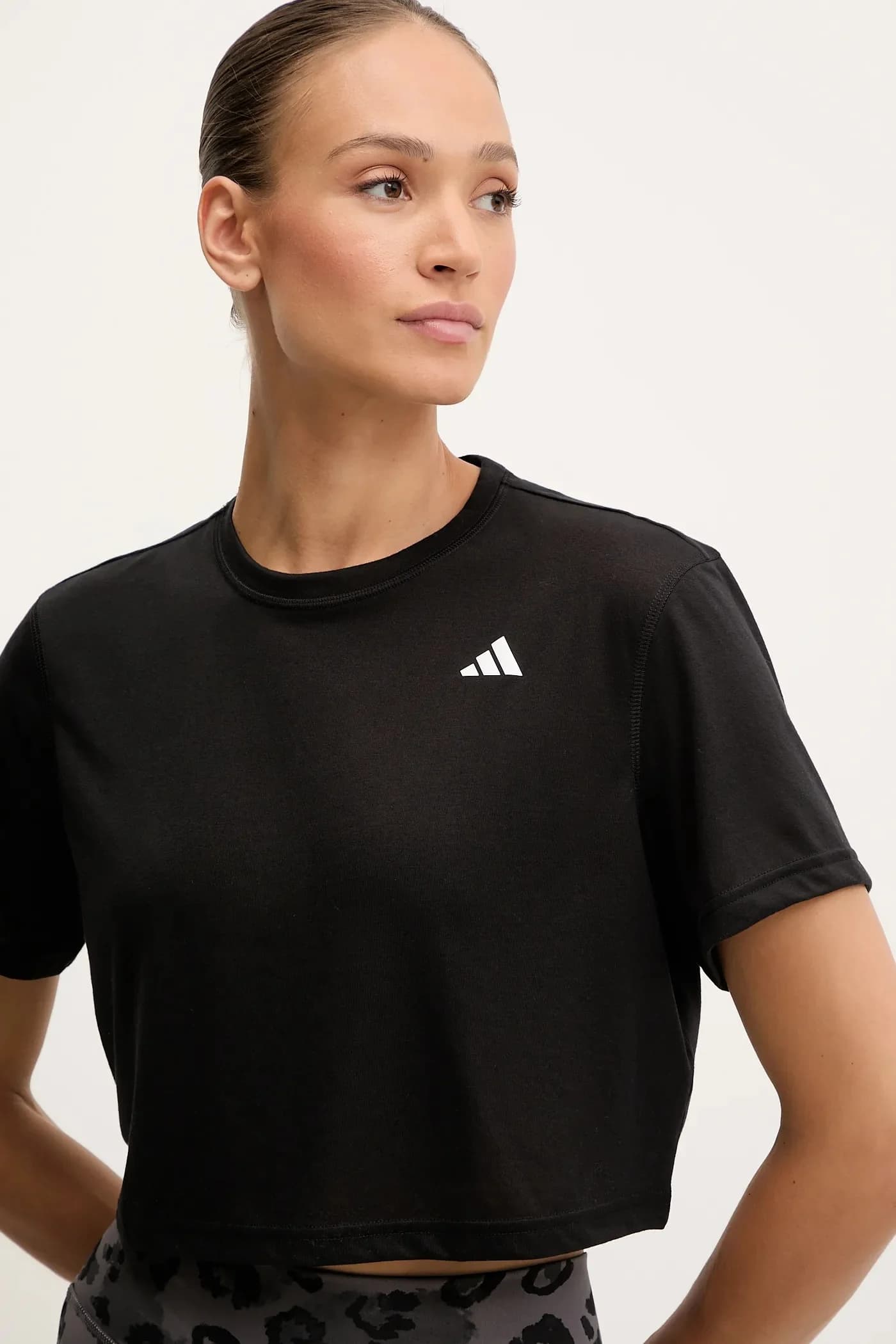 Тренировочная футболка WORKOUT ESSENTIALS - фото 4