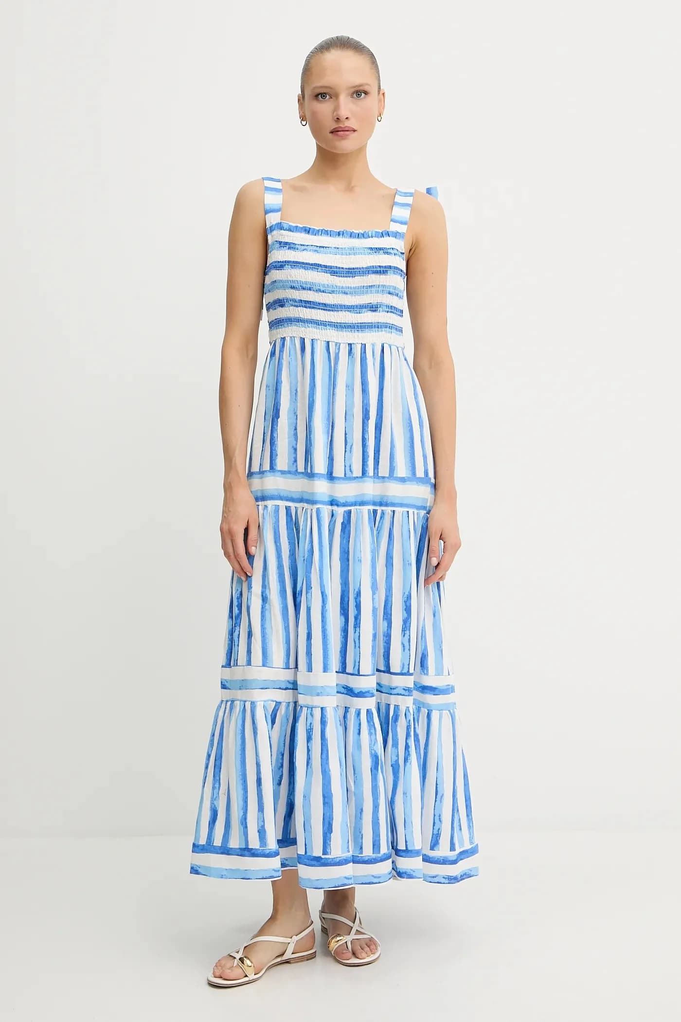 Льняное платье