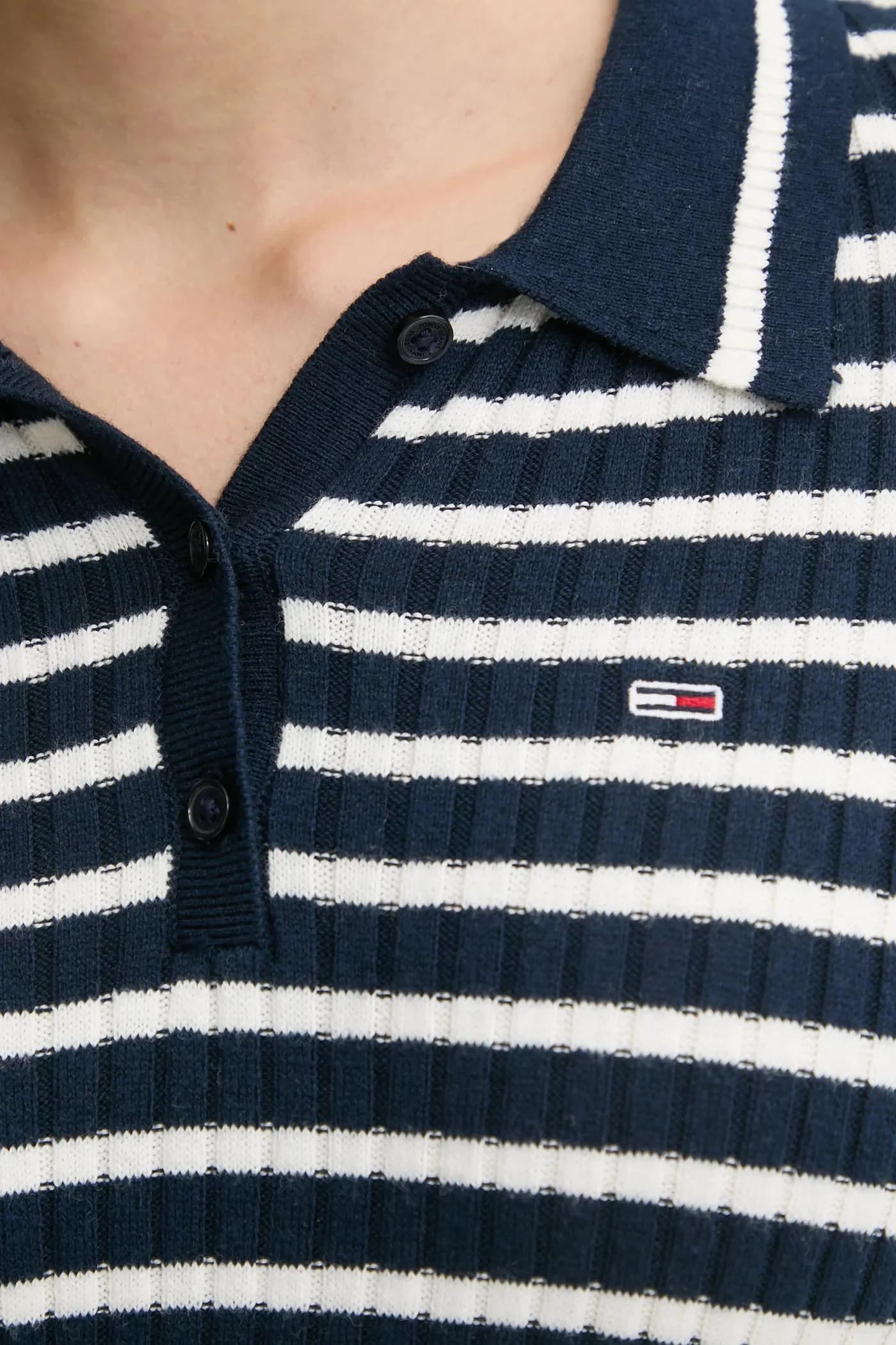 Платье из смесовой шерсти - фото 6