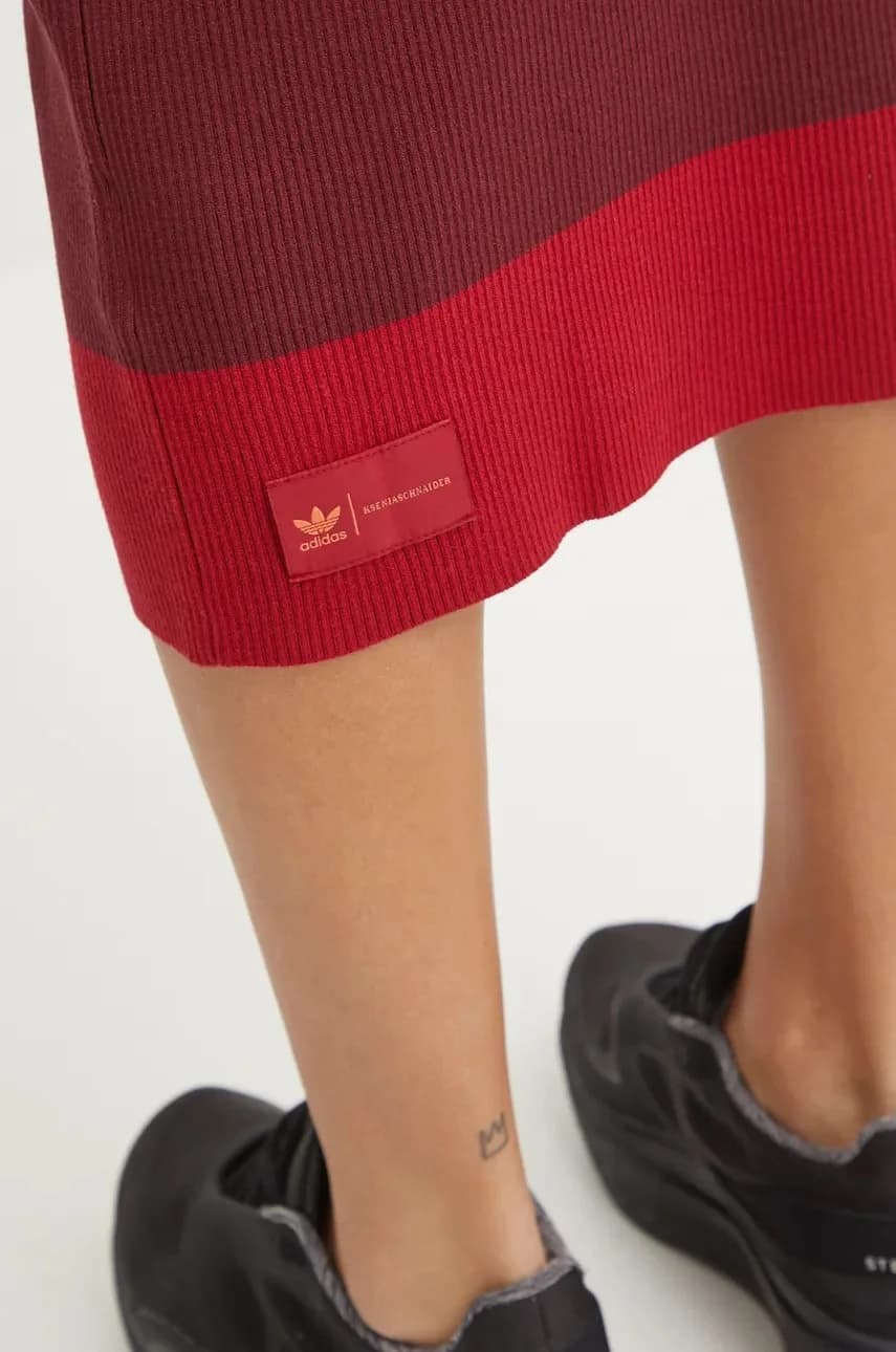 платье из коллаборации с Ксенией Шнайдер - фото 4