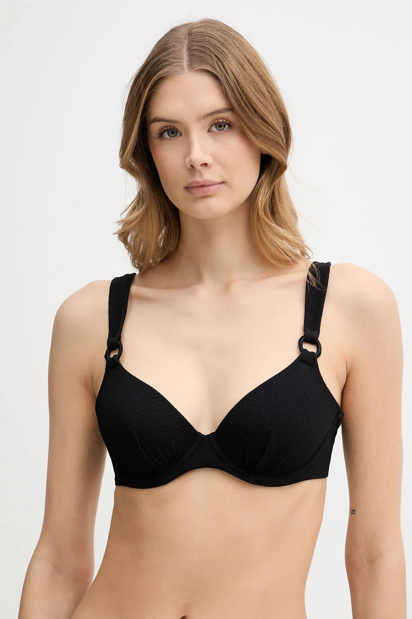 Бюстгальтер для плавания Femilet