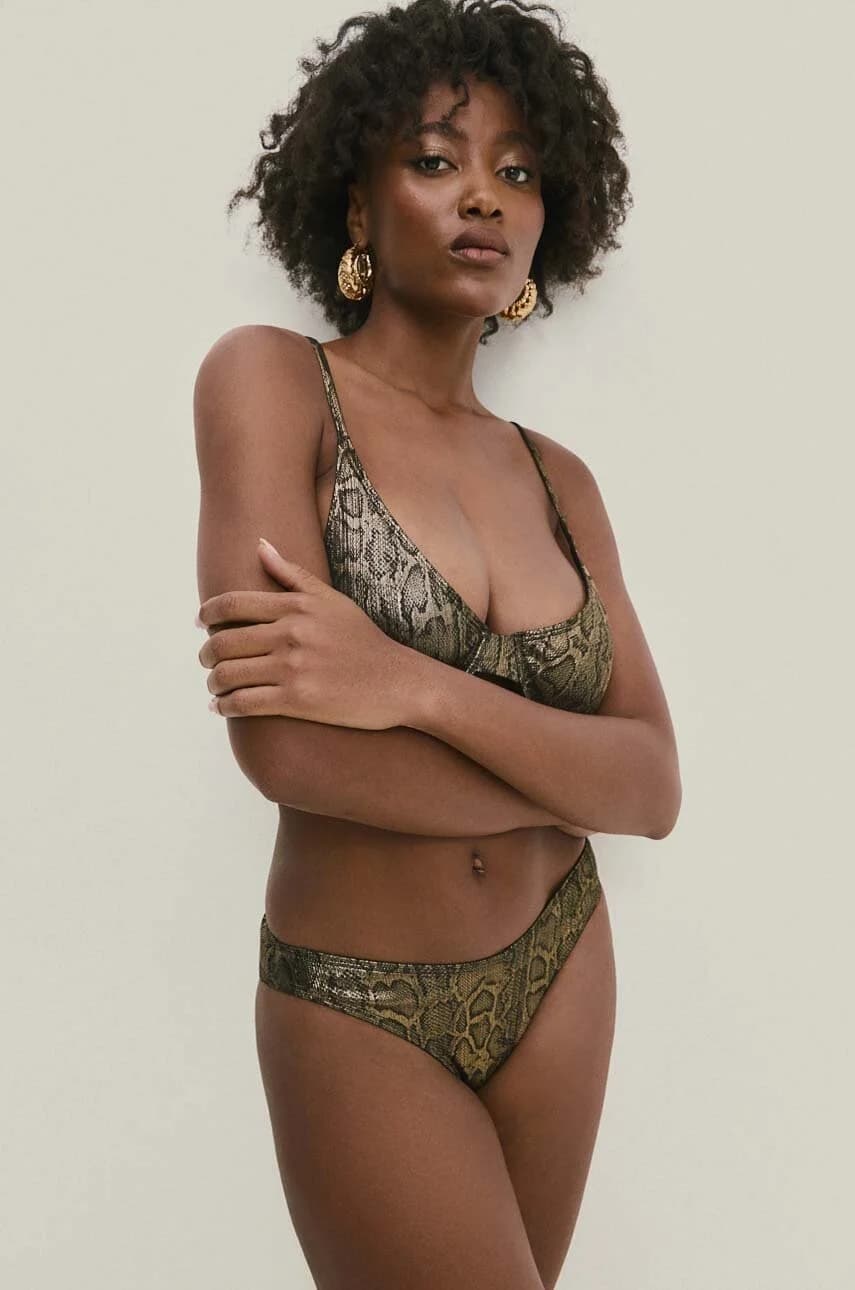 Плавательный бюстгальтер