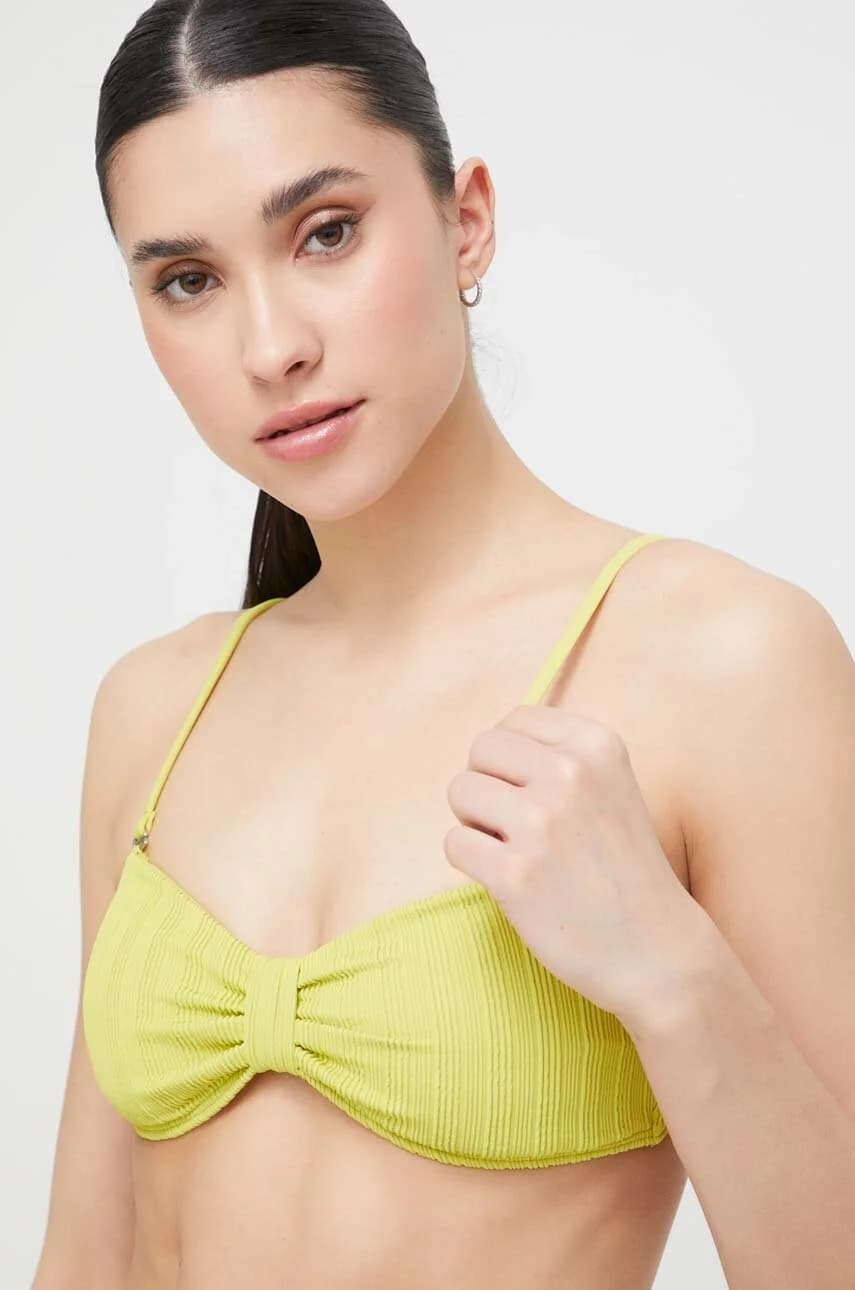 Плавательный бюстгальтер