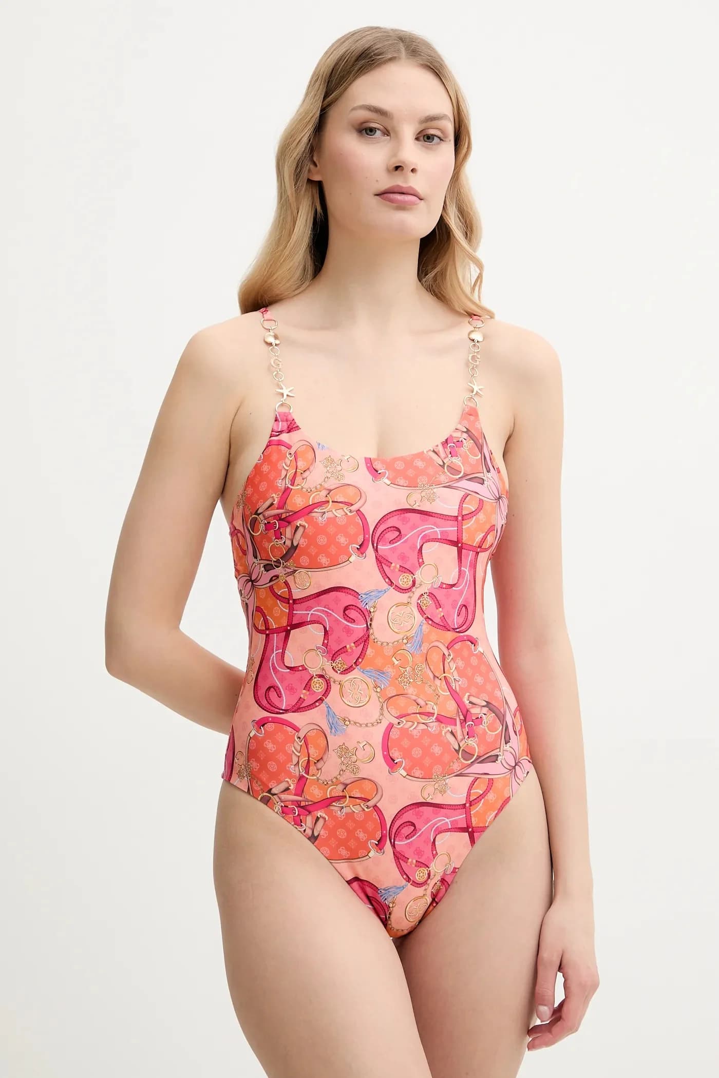 Цельный купальник