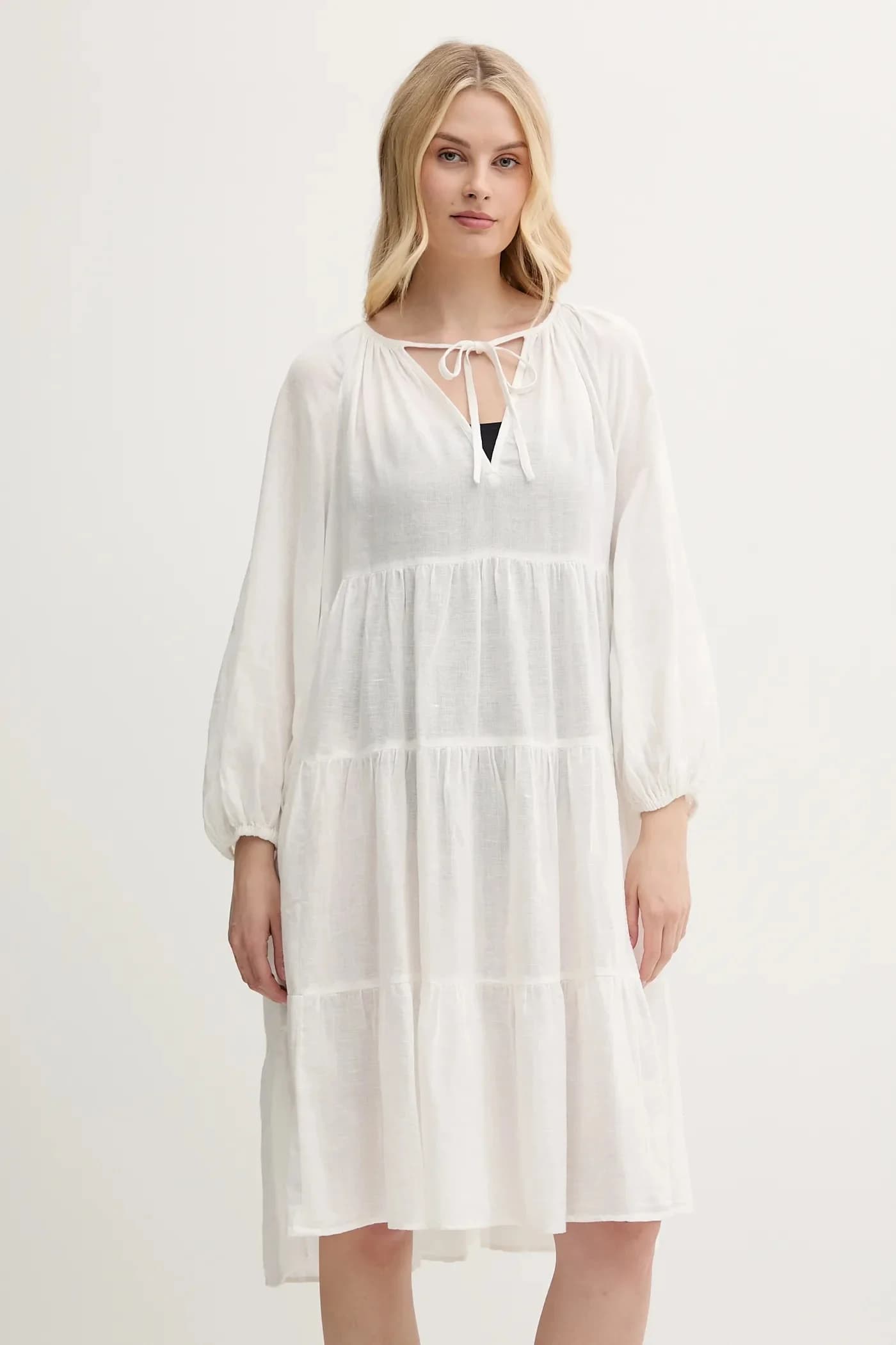 Пляжное платье из смесового льна - фото 2