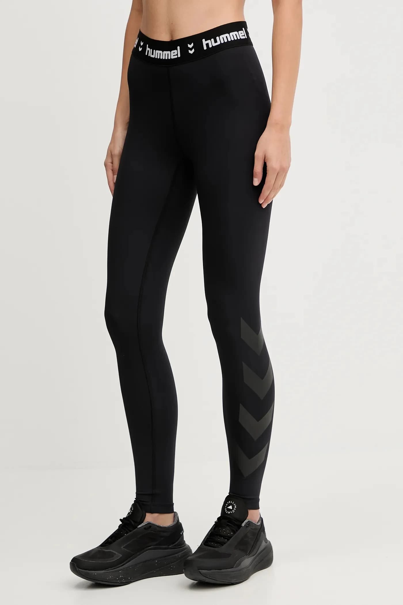 Спортивные леггинсы