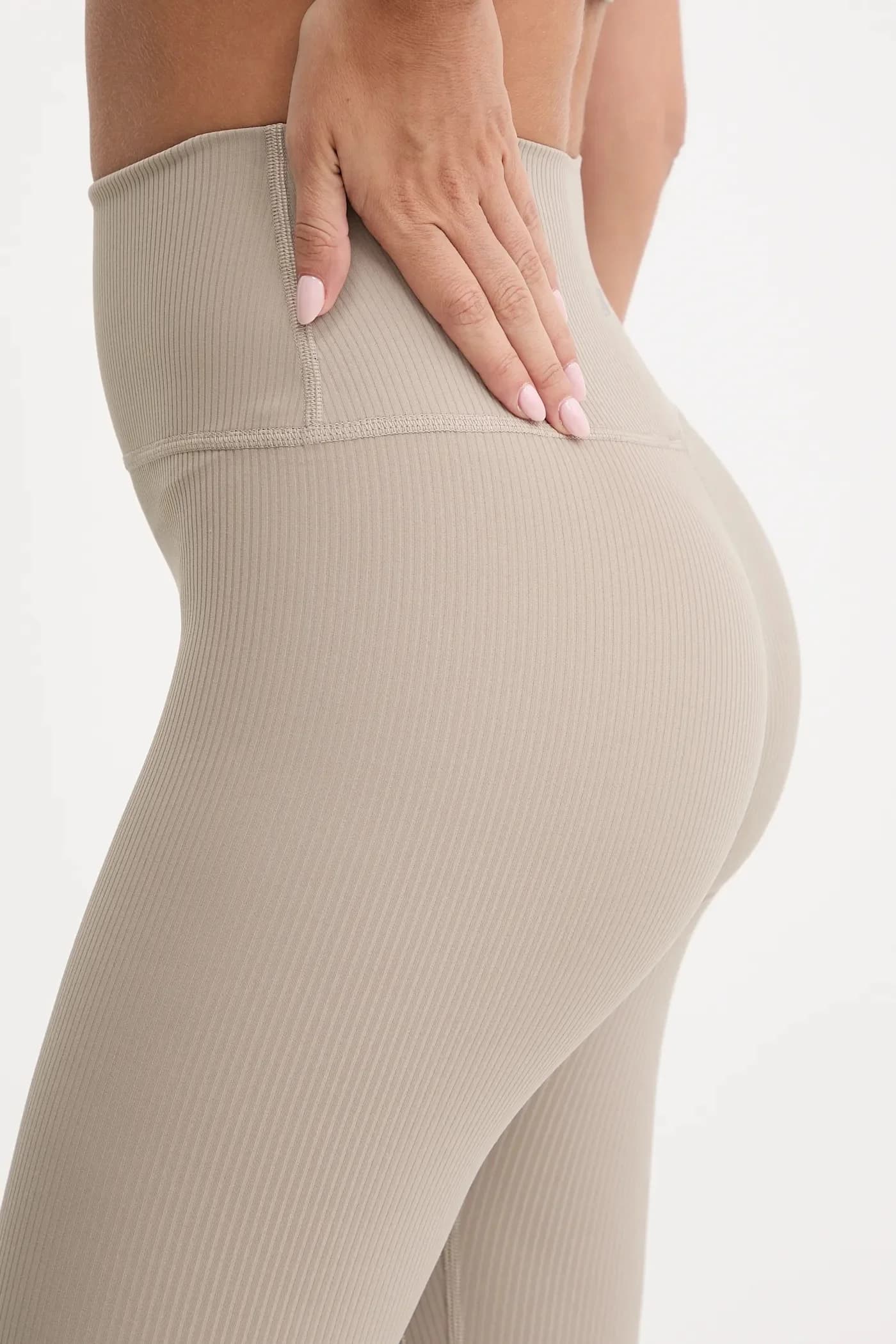 Тренировочные леггинсы - фото 4