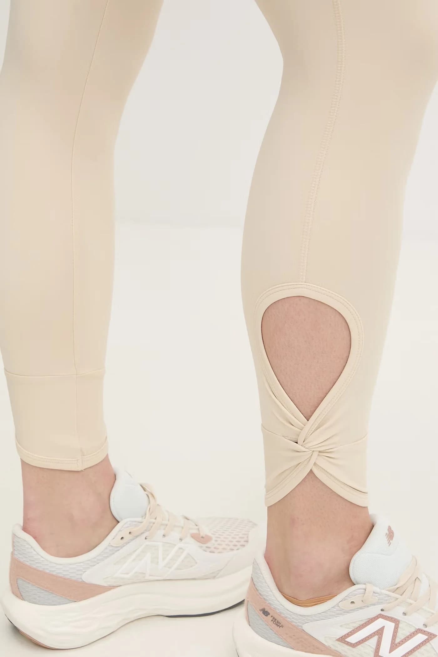 Тренировочные леггинсы - фото 4