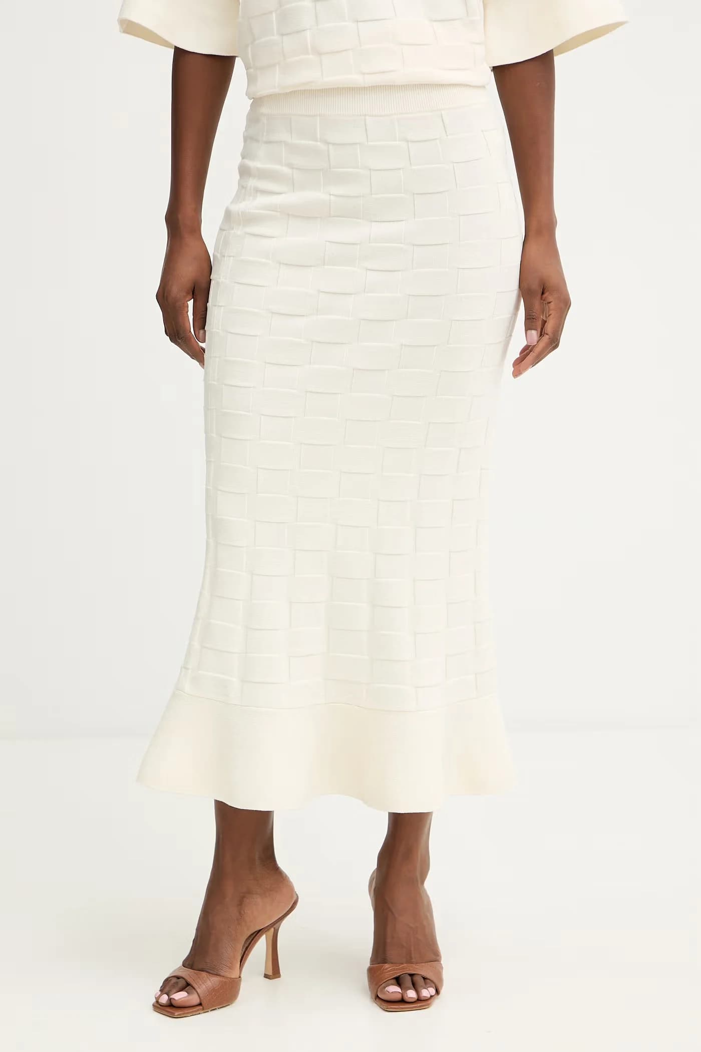 Элегантная юбка-свитер