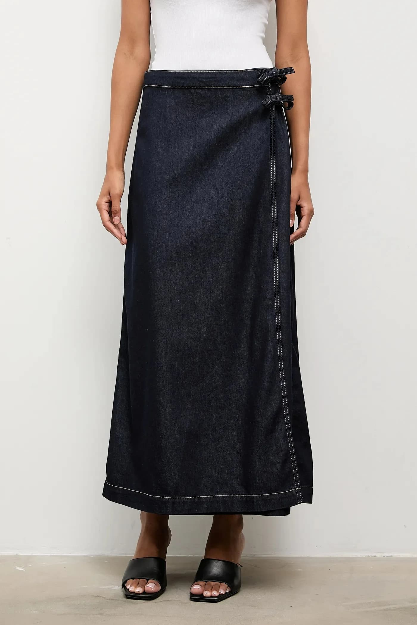 Джинсовая юбка - фото 2