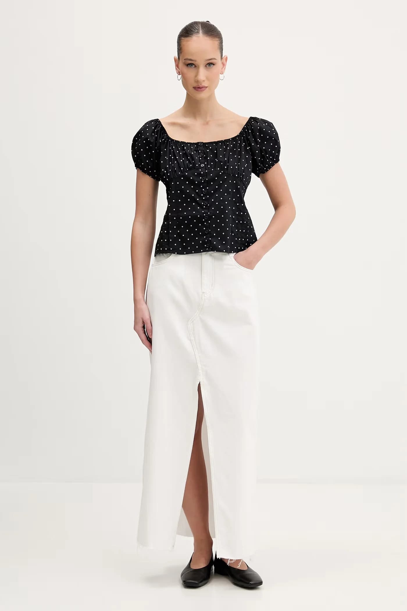 Джинсовая юбка с разрезом - фото 2