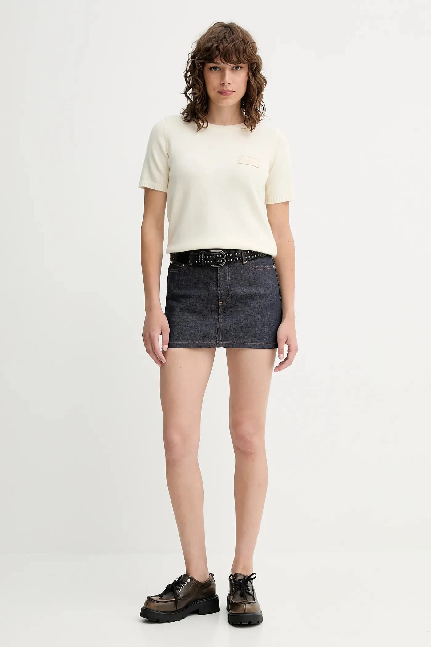 Мини-юбка из джинсовой ткани - фото 2