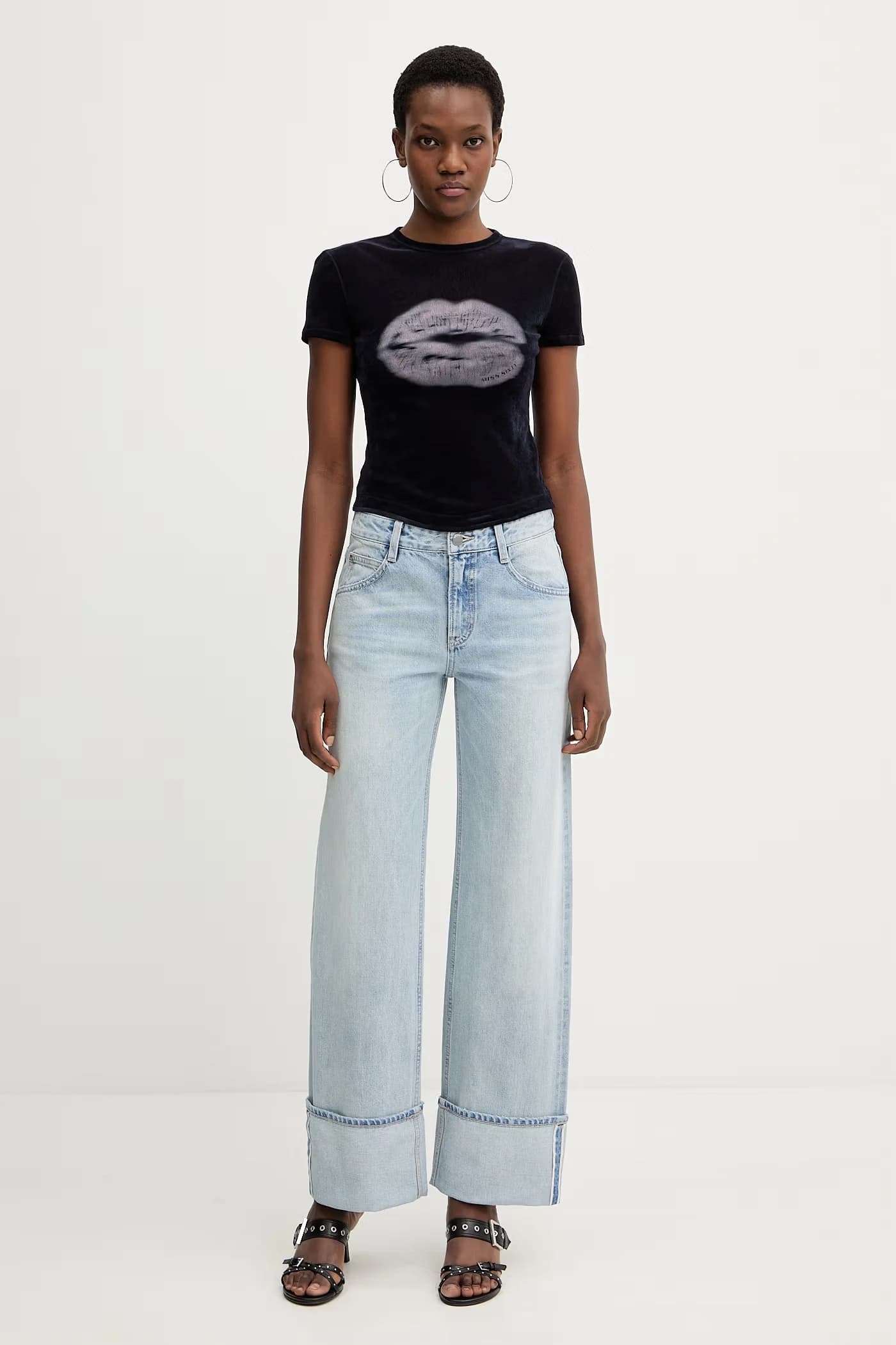 Велюровая футболка - фото 2