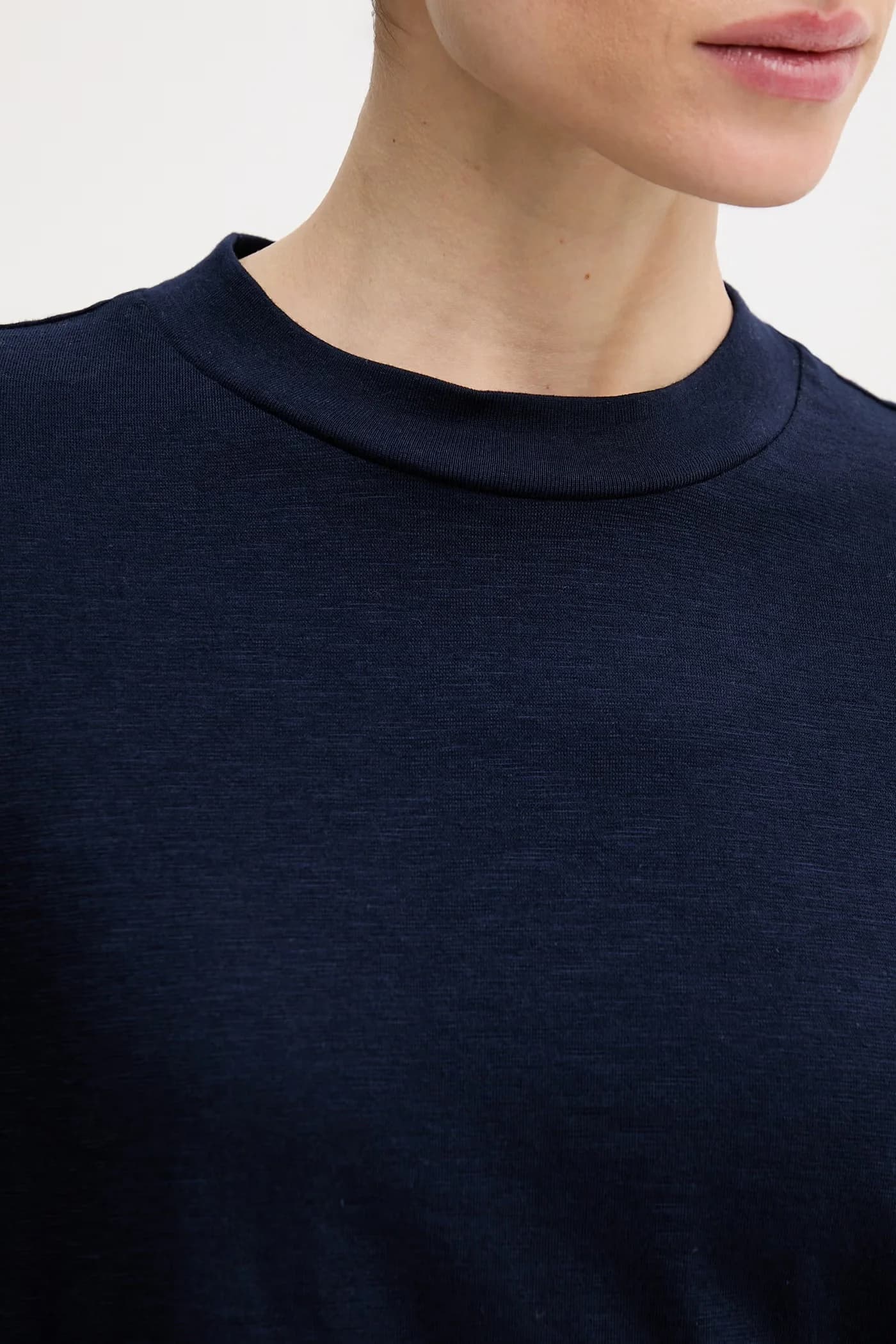 Хлопковая футболка - фото 5