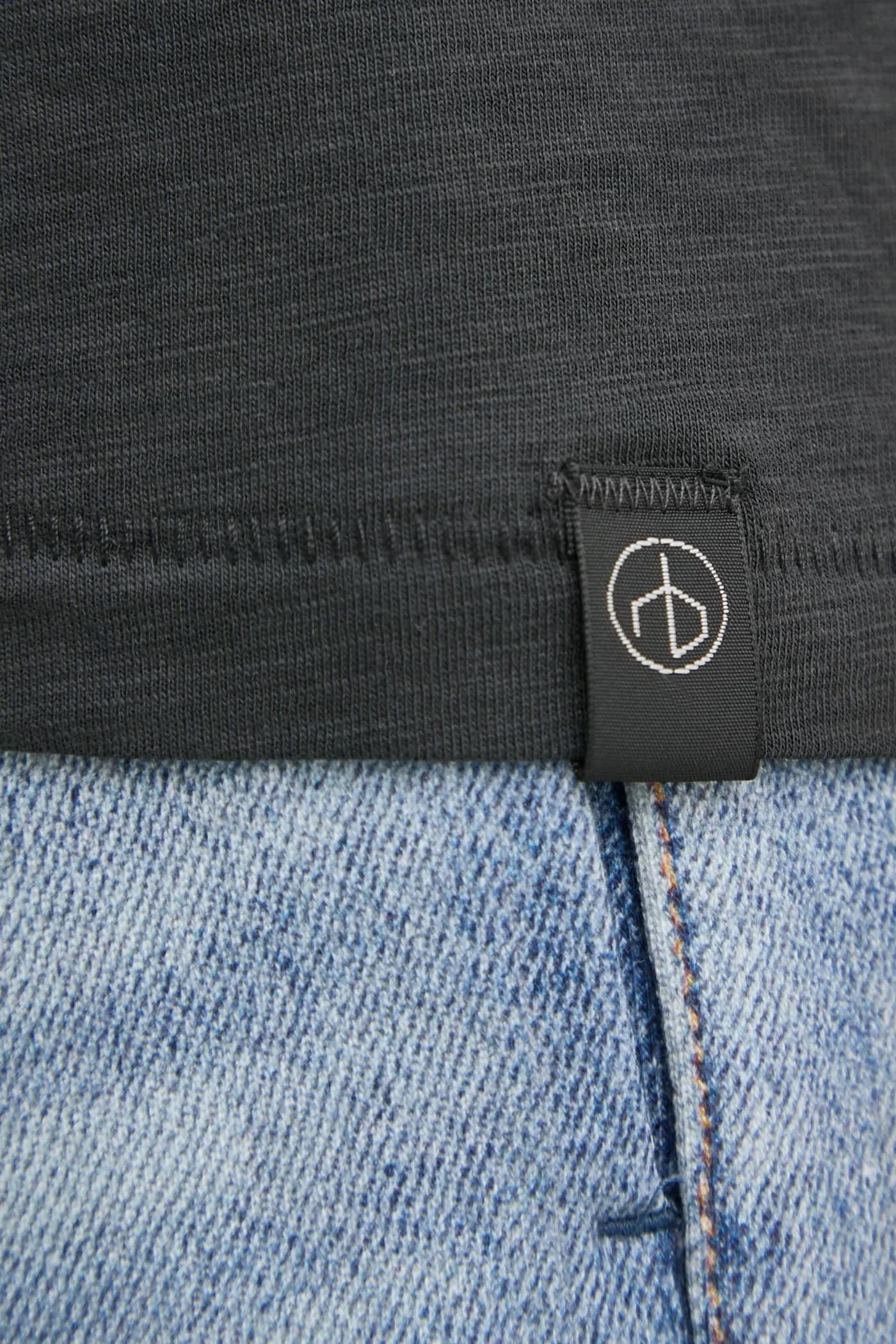 Хлопковая футболка - фото 5