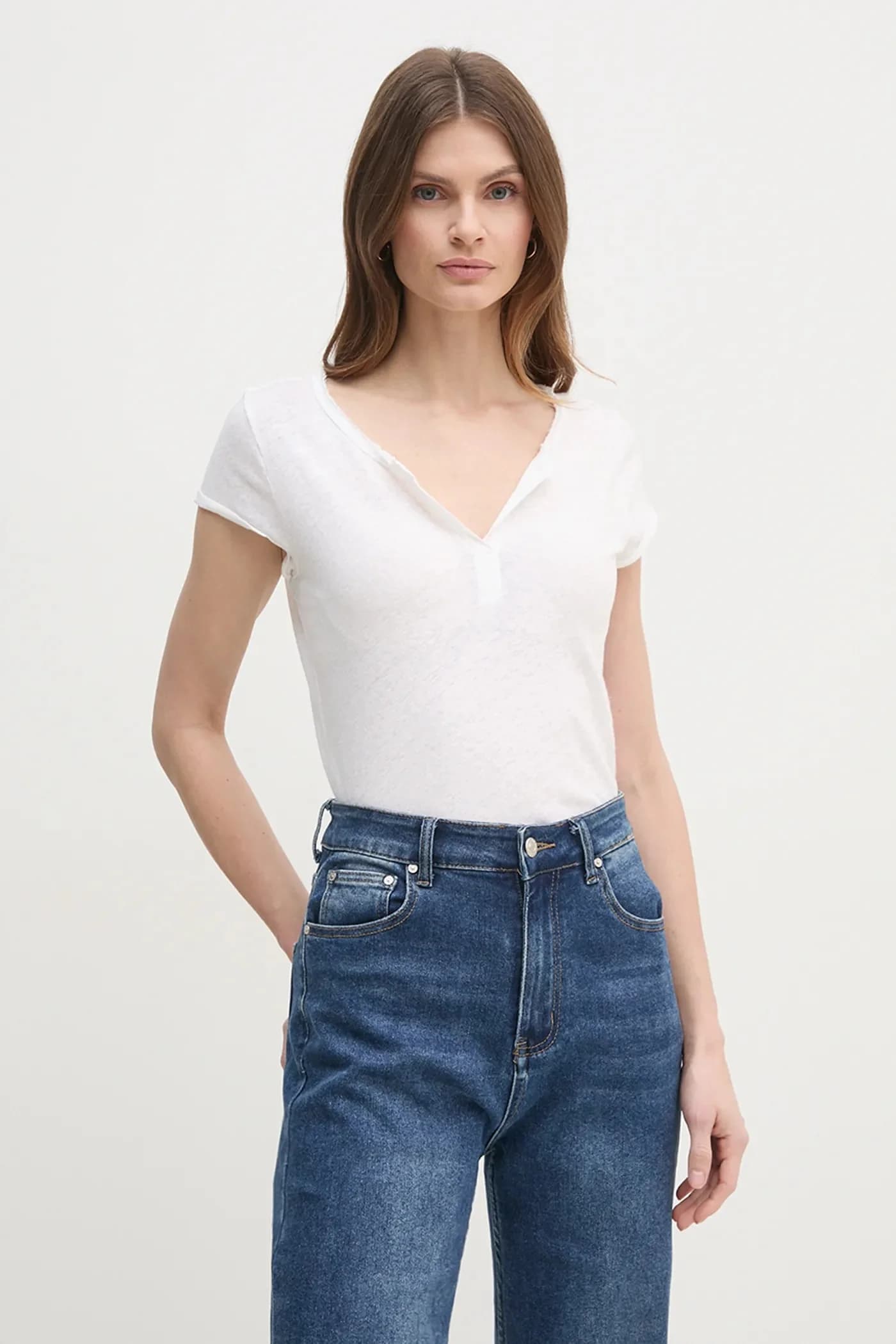 Льняная футболка