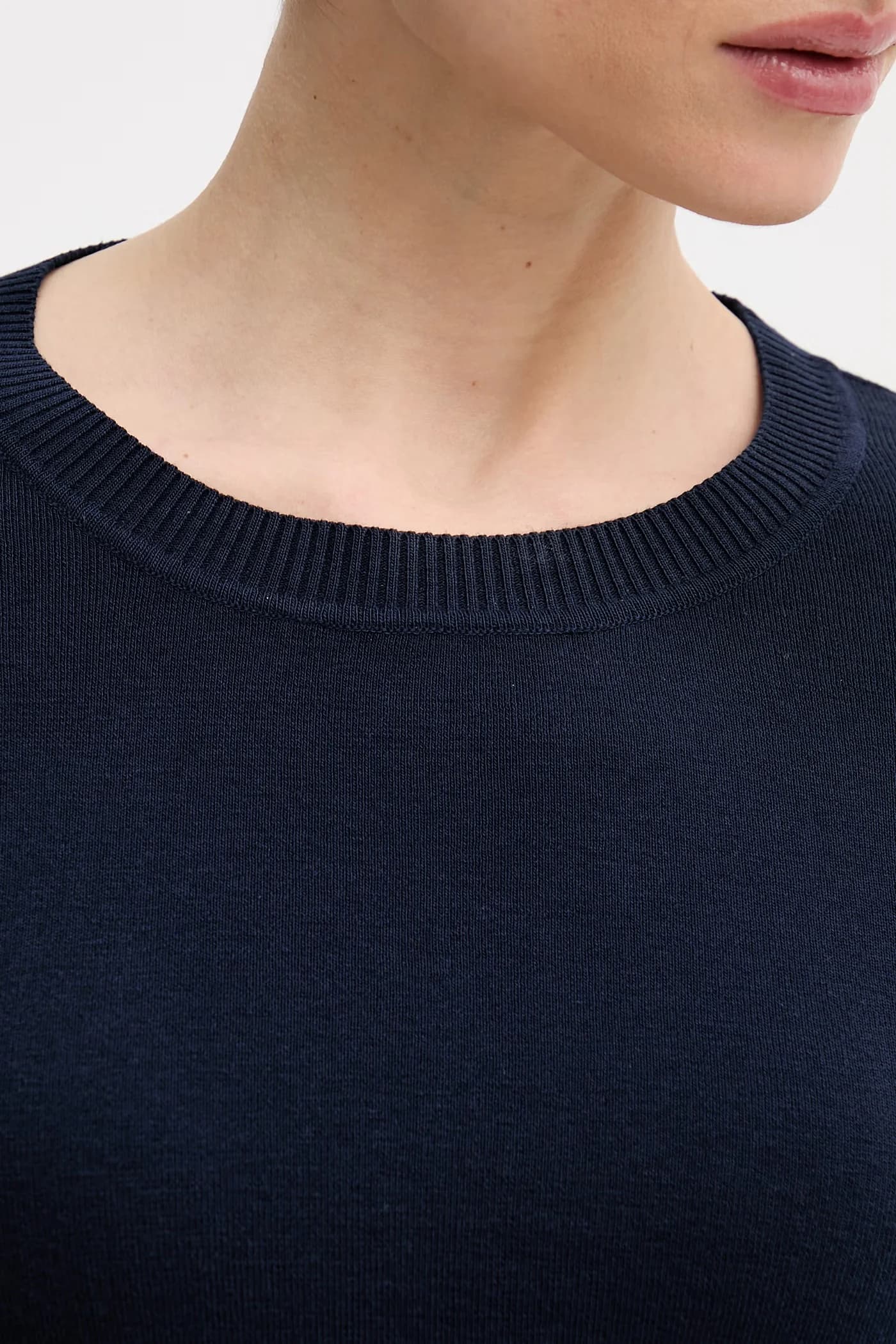 Хлопковая футболка - фото 5