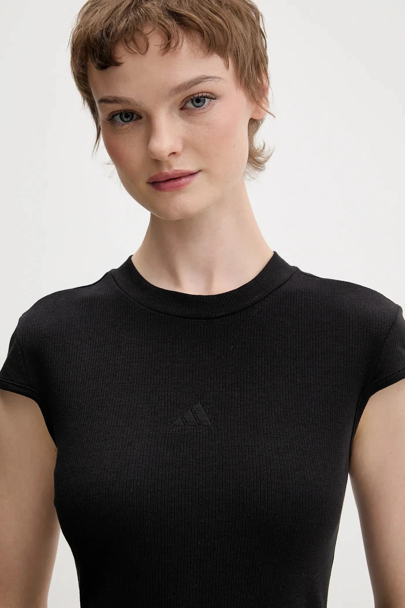 Футболка Essentials с капюшоном в рубчик - фото 4