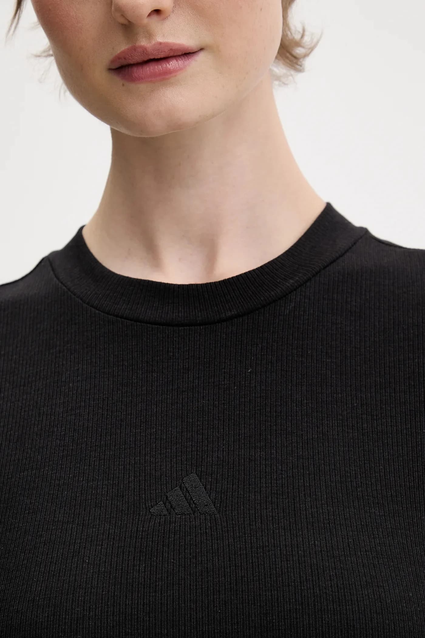 Футболка Essentials с капюшоном в рубчик - фото 5