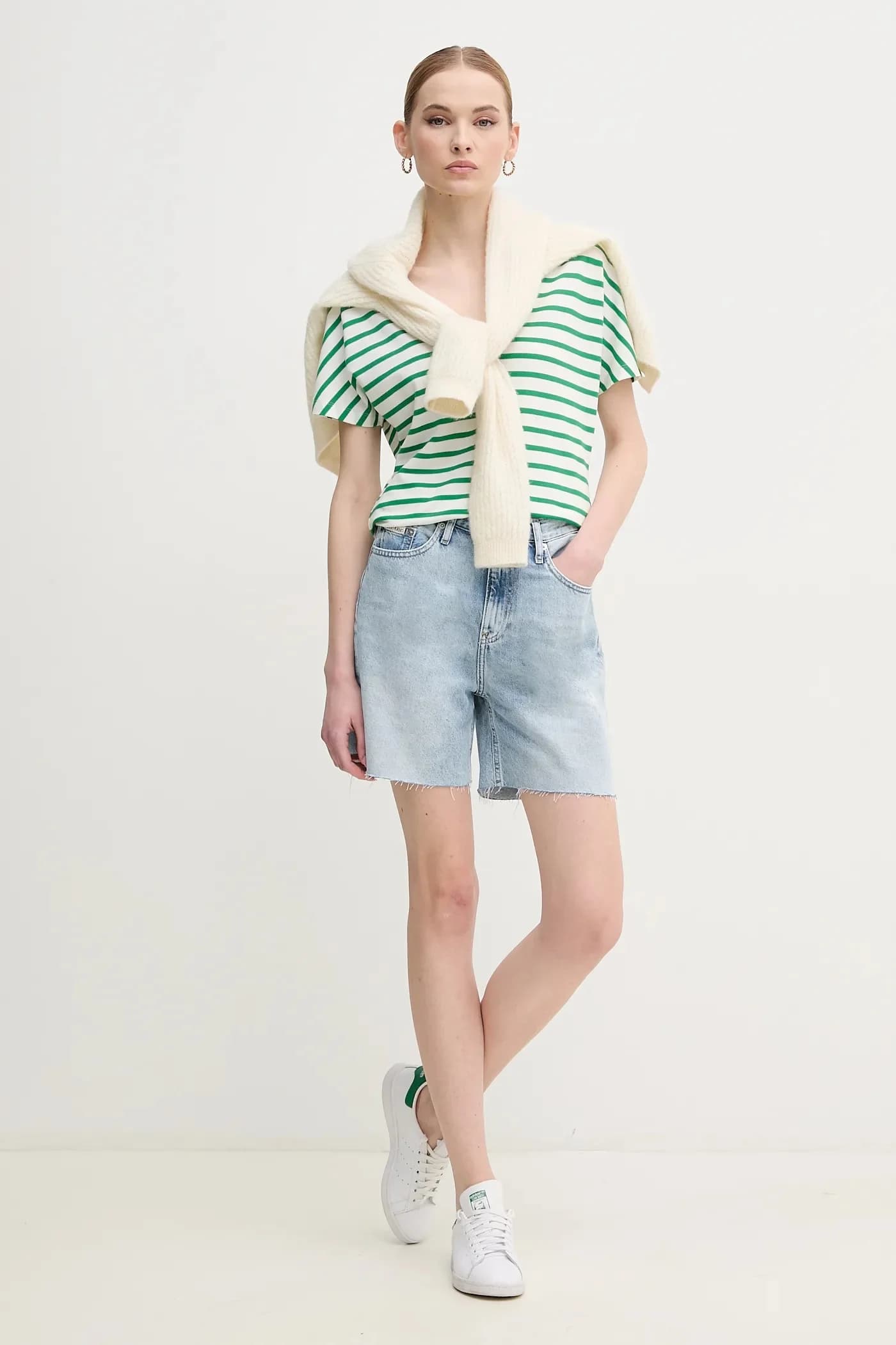 футболка - фото 2