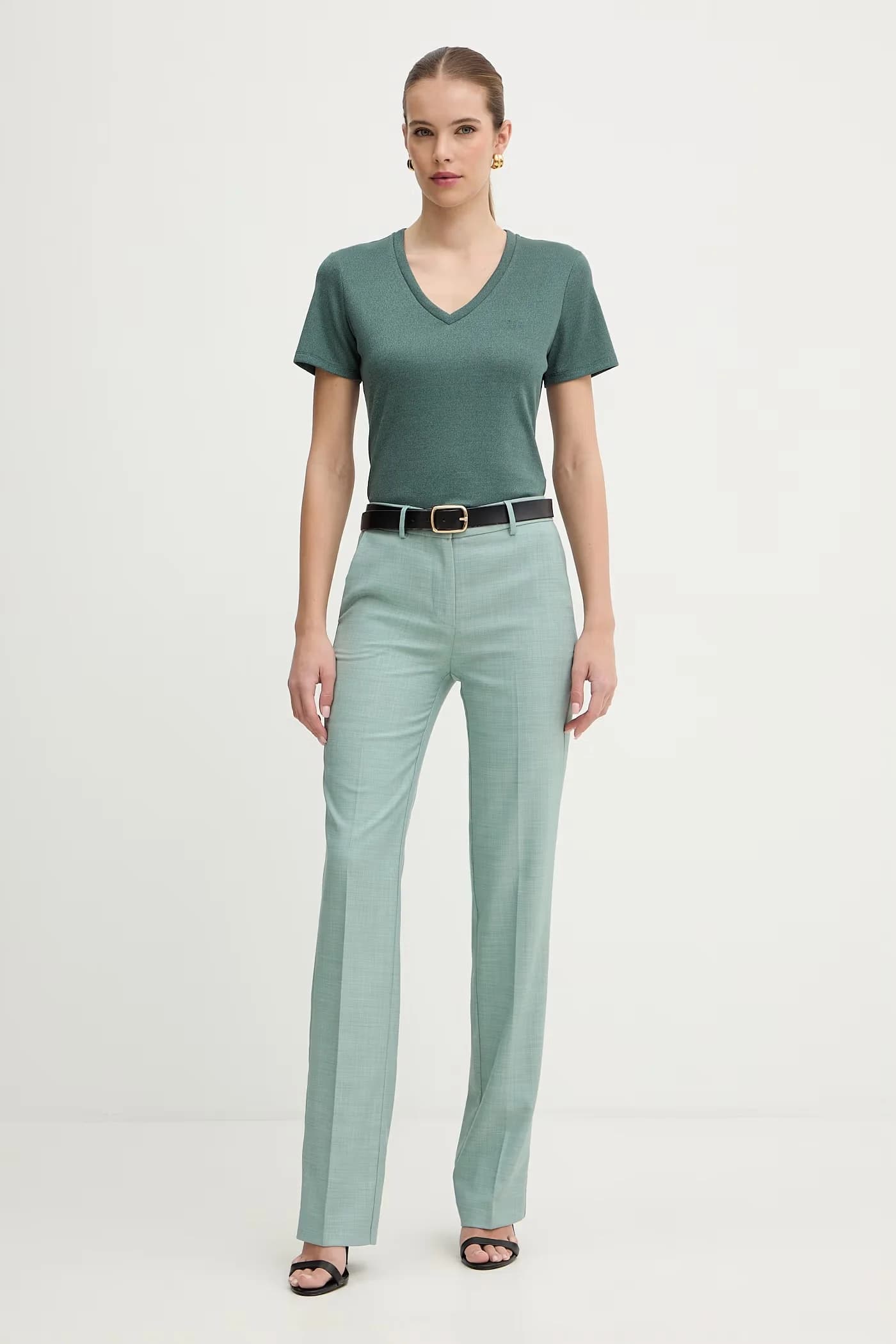 Женская базовая футболка - фото 2