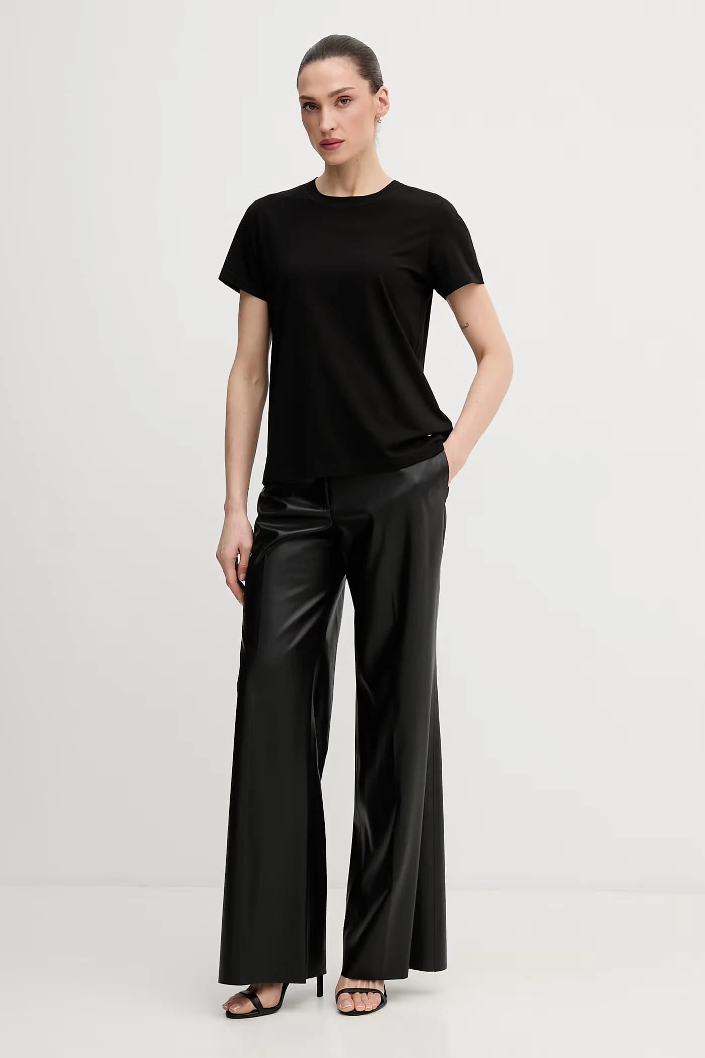 футболка - фото 2