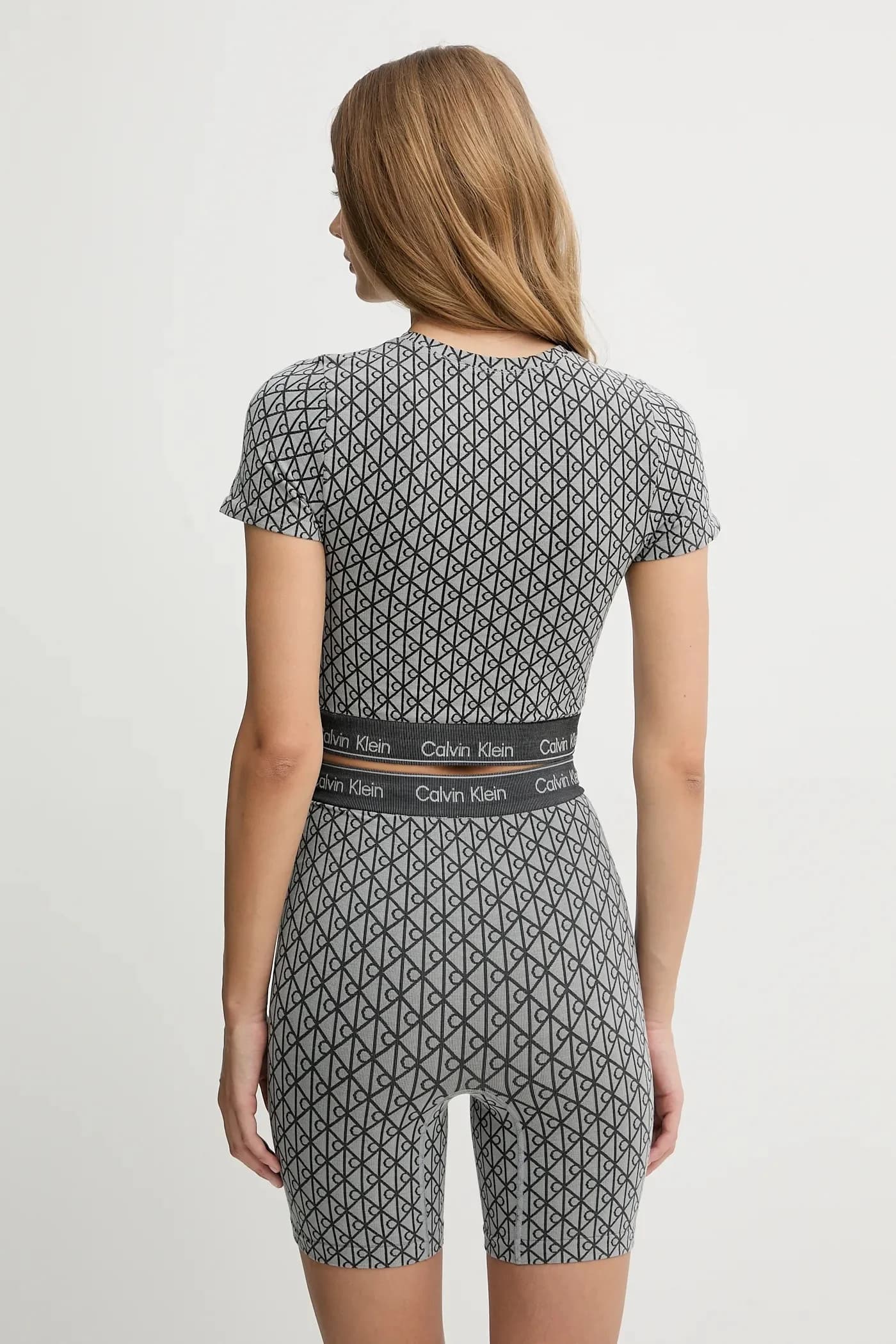 Футболка Lounge - фото 2