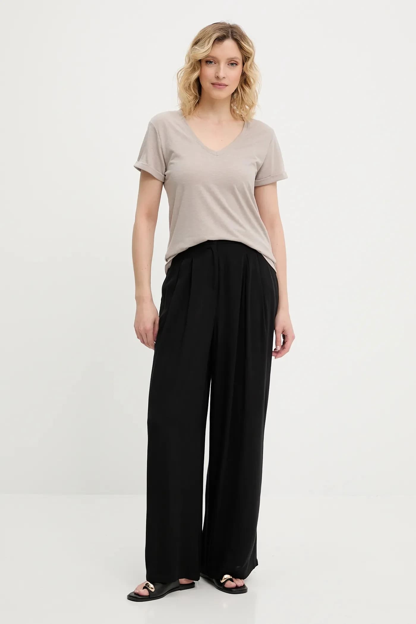 Льняная футболка - фото 2