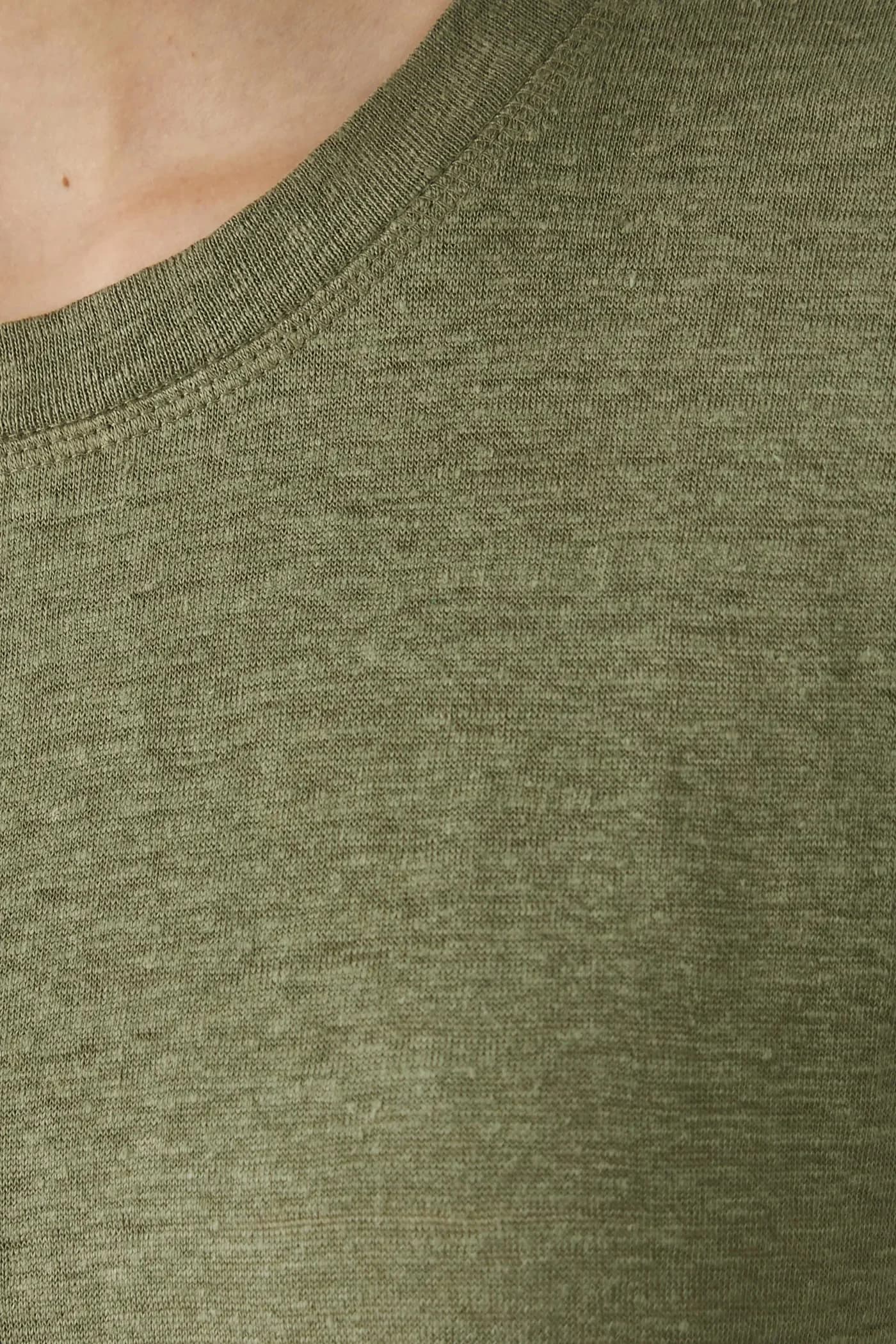 Льняная футболка - фото 5