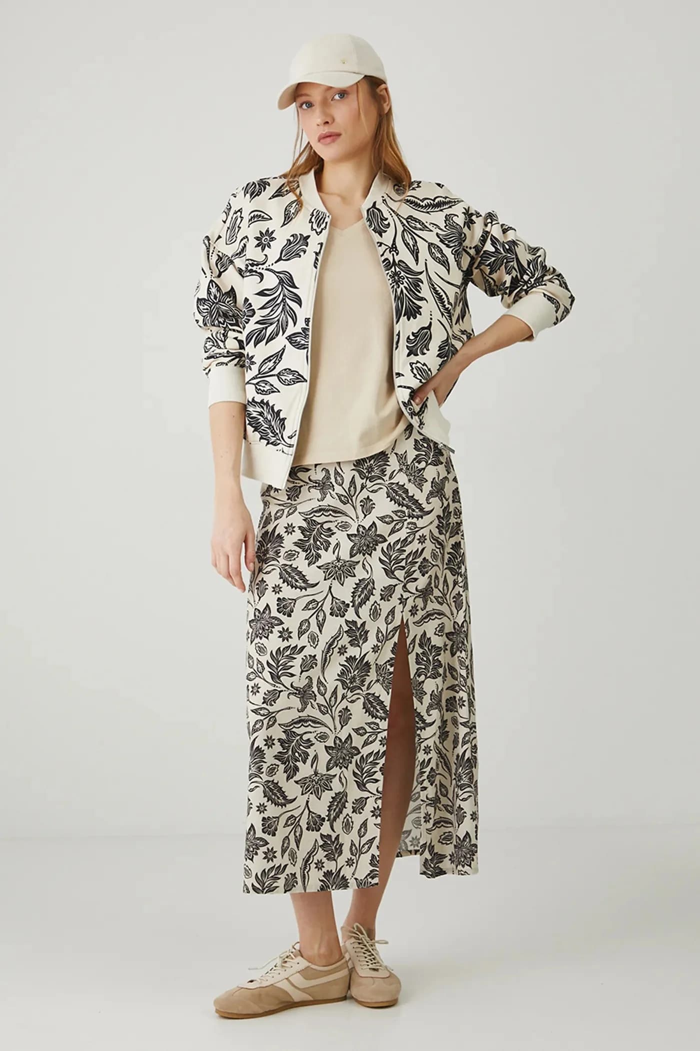 футболка - фото 2