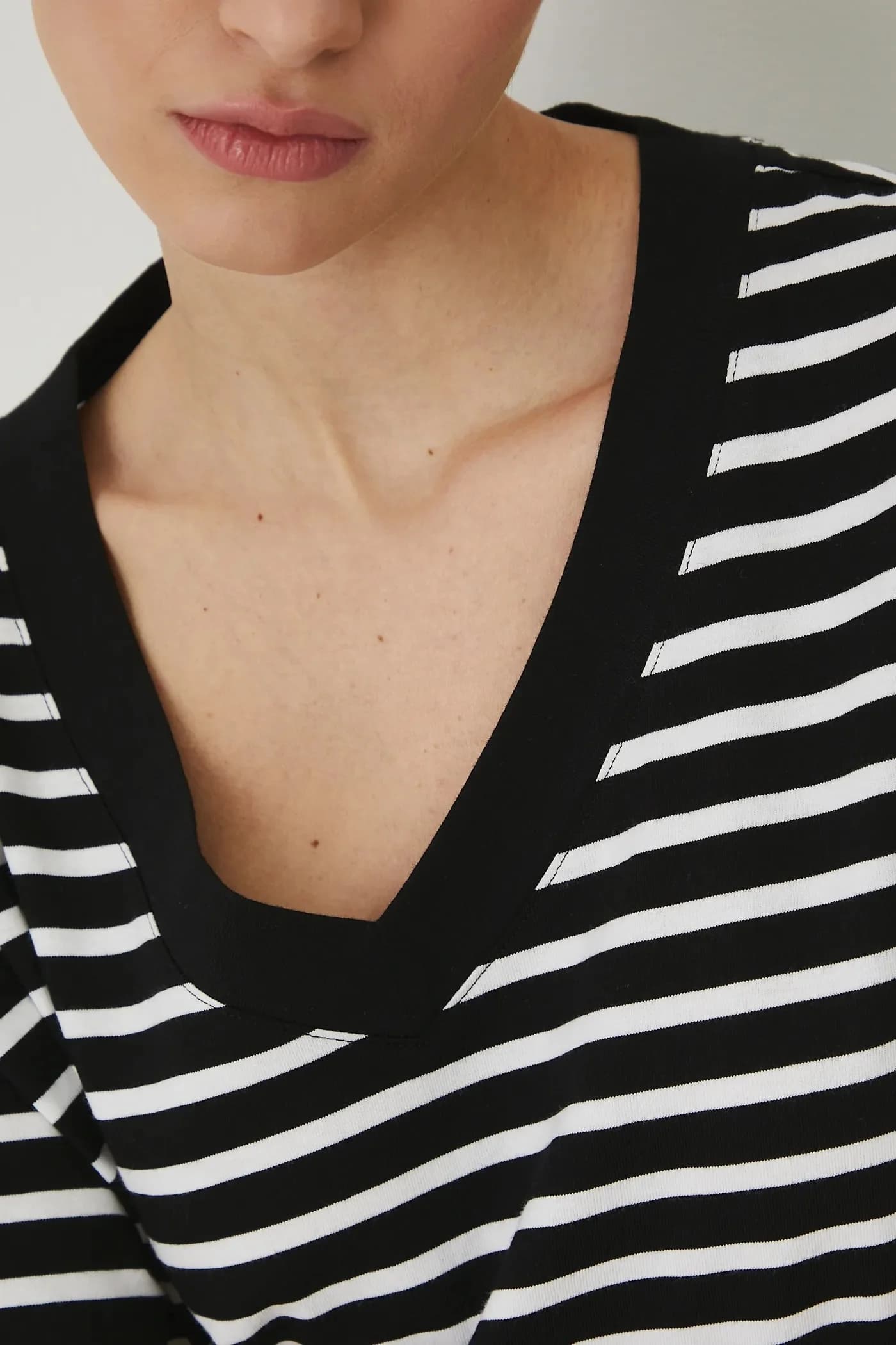 Хлопковая футболка - фото 6