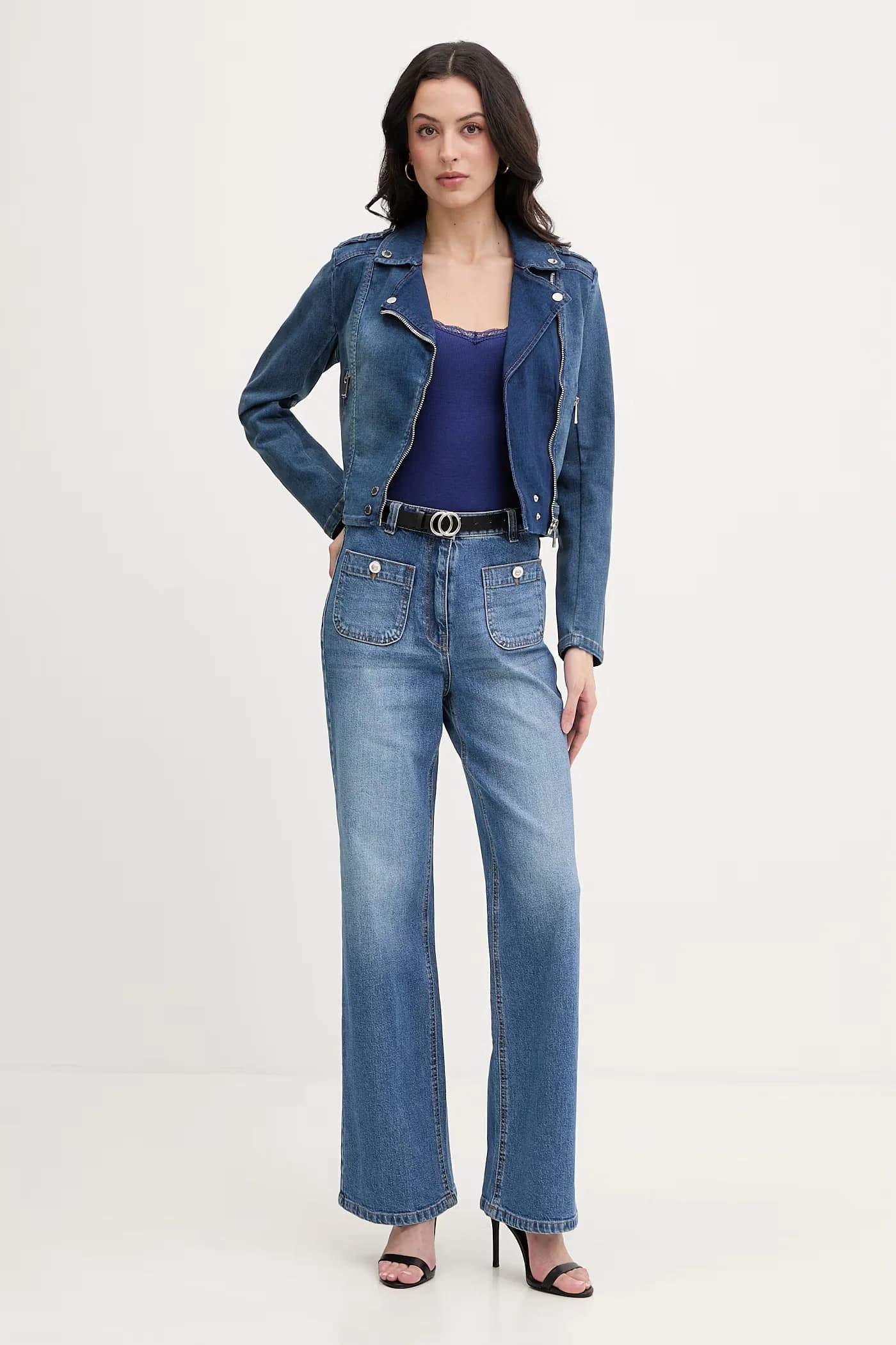 Женская футболка - фото 2