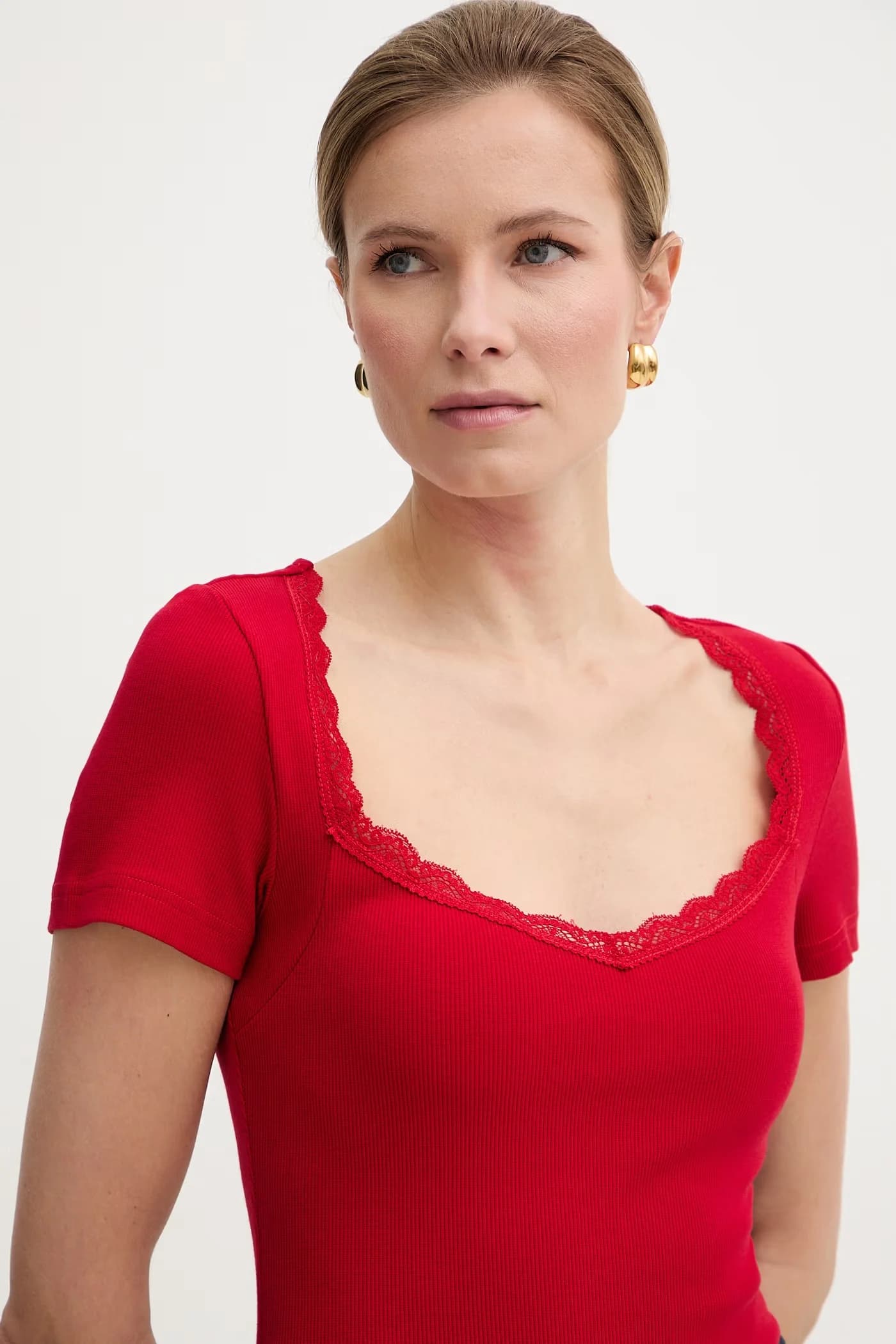 Женская футболка - фото 4