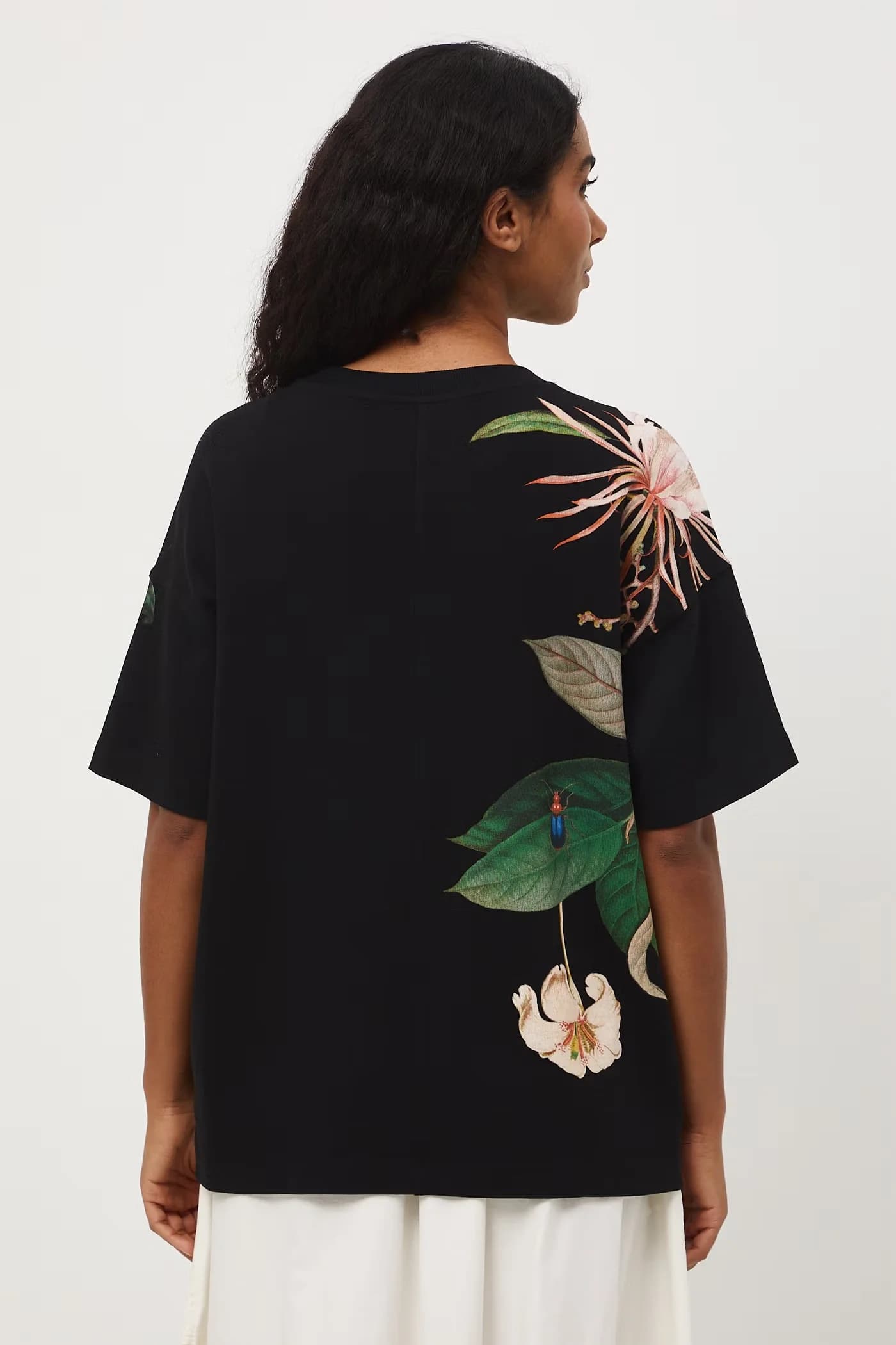 Женская хлопковая футболка оверсайз - фото 3