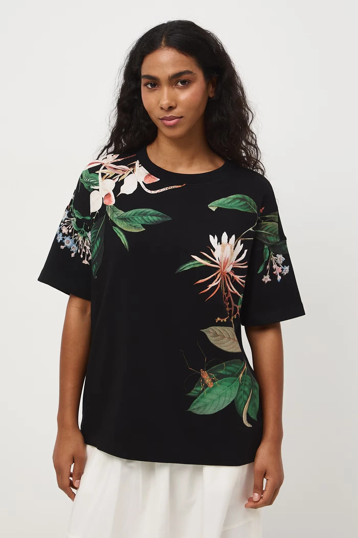 Женская хлопковая футболка оверсайз - фото 4