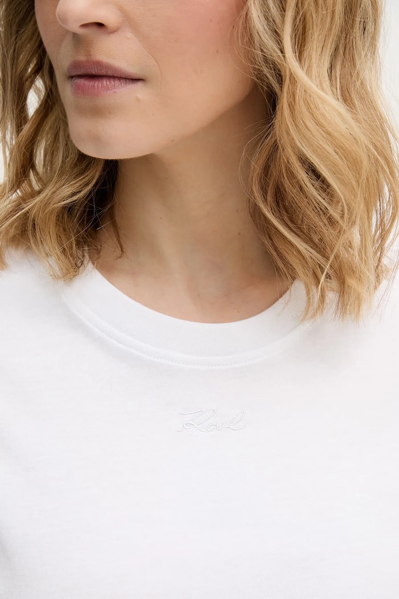 Базовая женская хлопковая футболка - фото 5