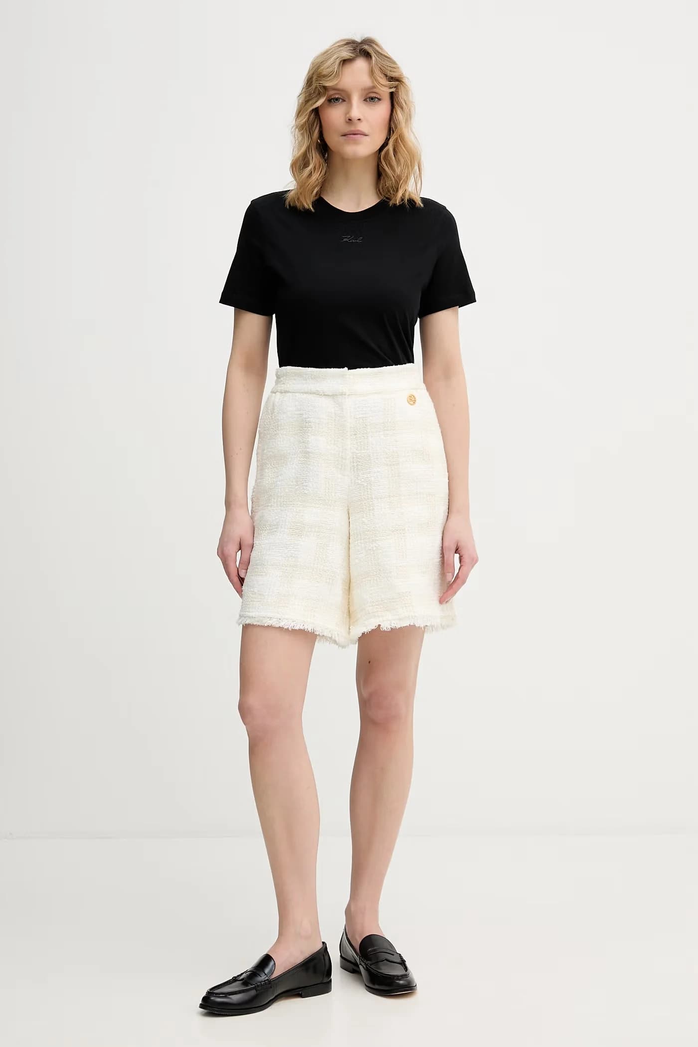 Базовая женская хлопковая футболка - фото 2