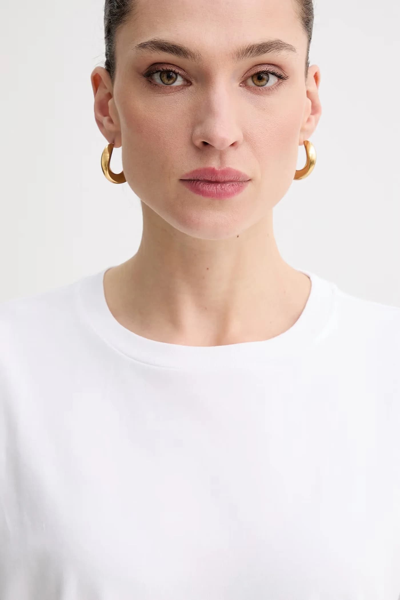 Женская футболка - фото 4